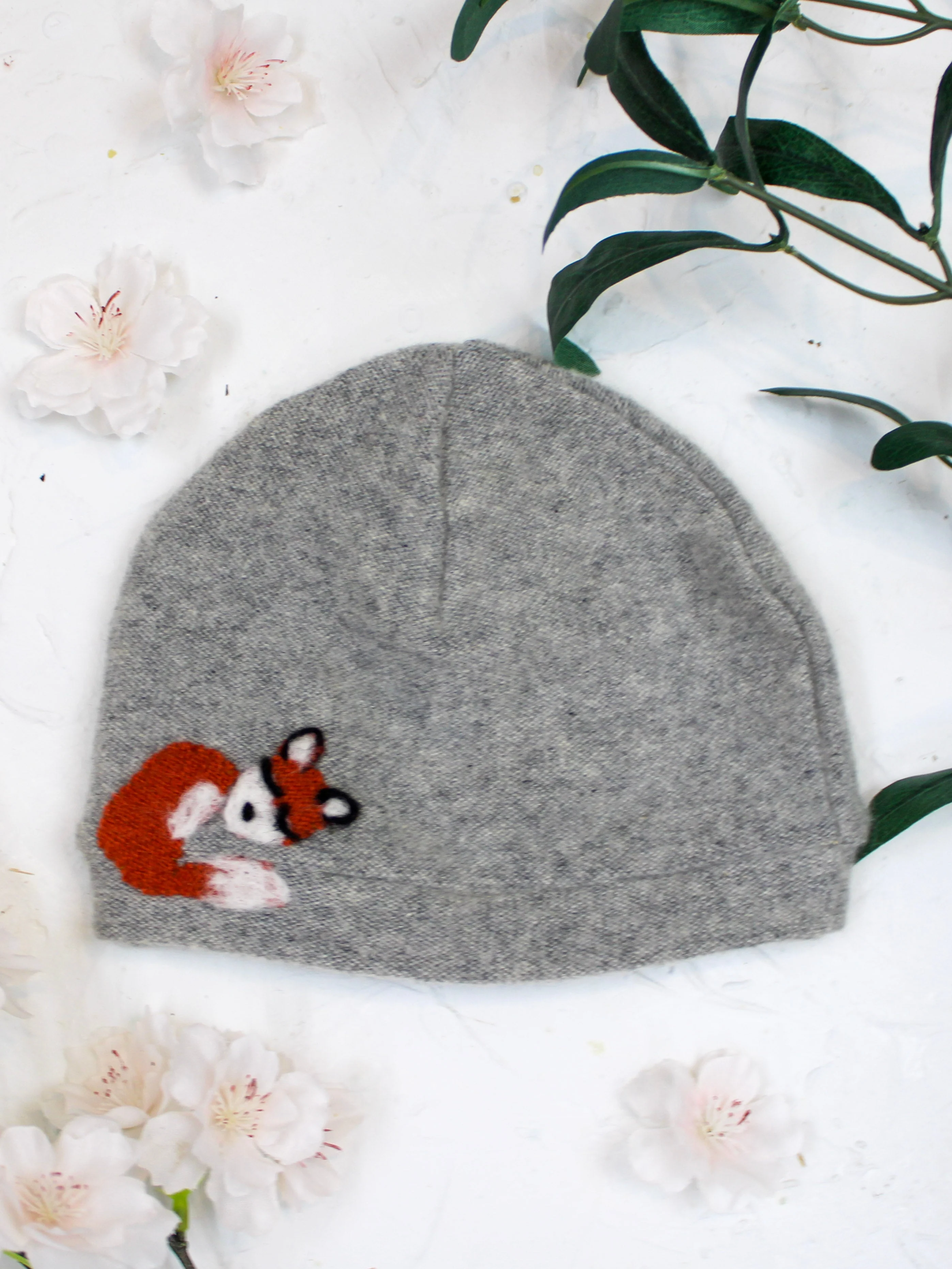 Sleeping Fox Cashmere Hat - Baby - Image 7