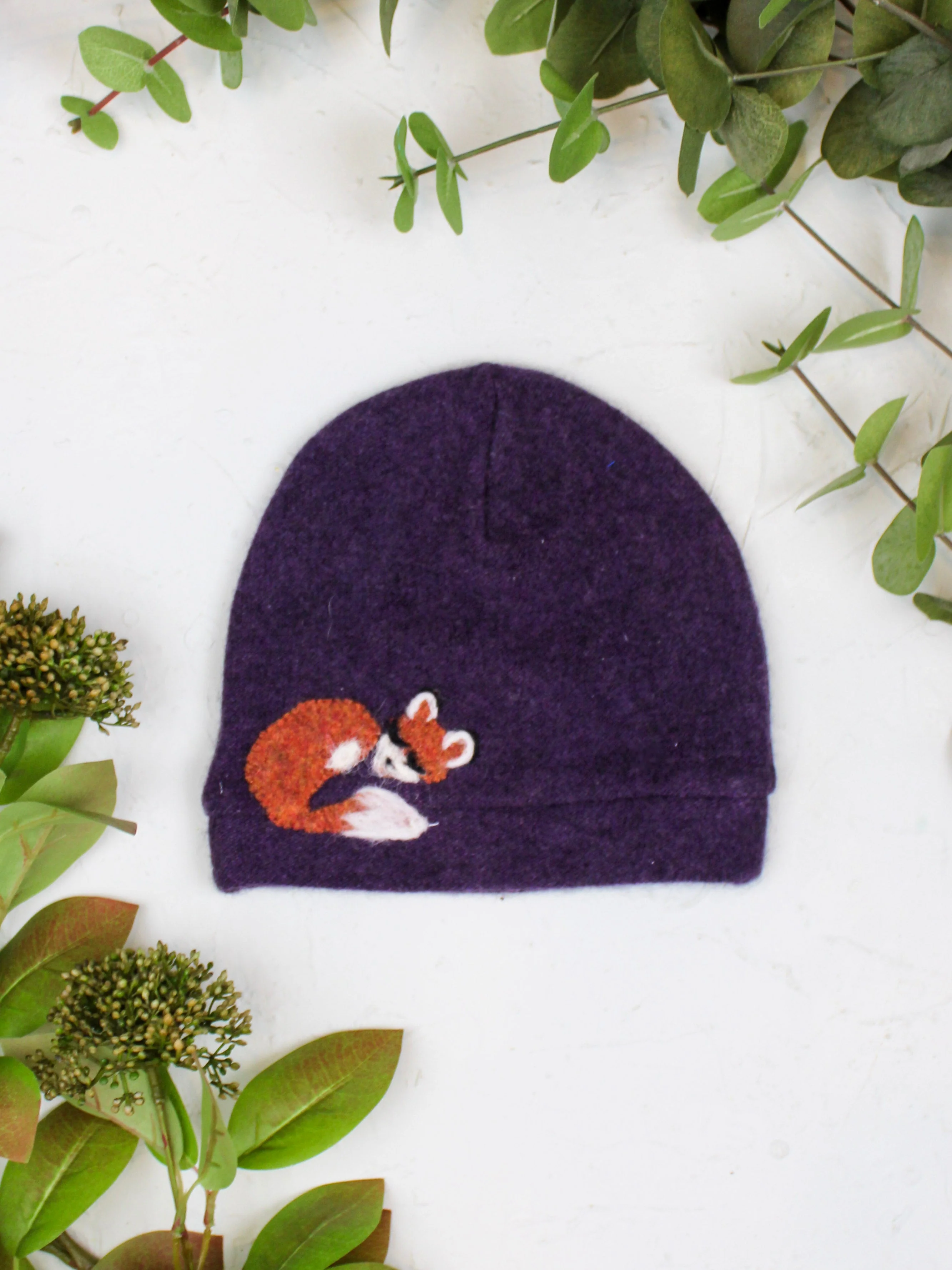Sleeping Fox Cashmere Hat - Child - Image 9