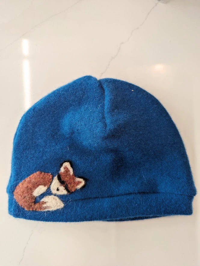 Sleeping Fox Cashmere Hat - Toddler - Image 10