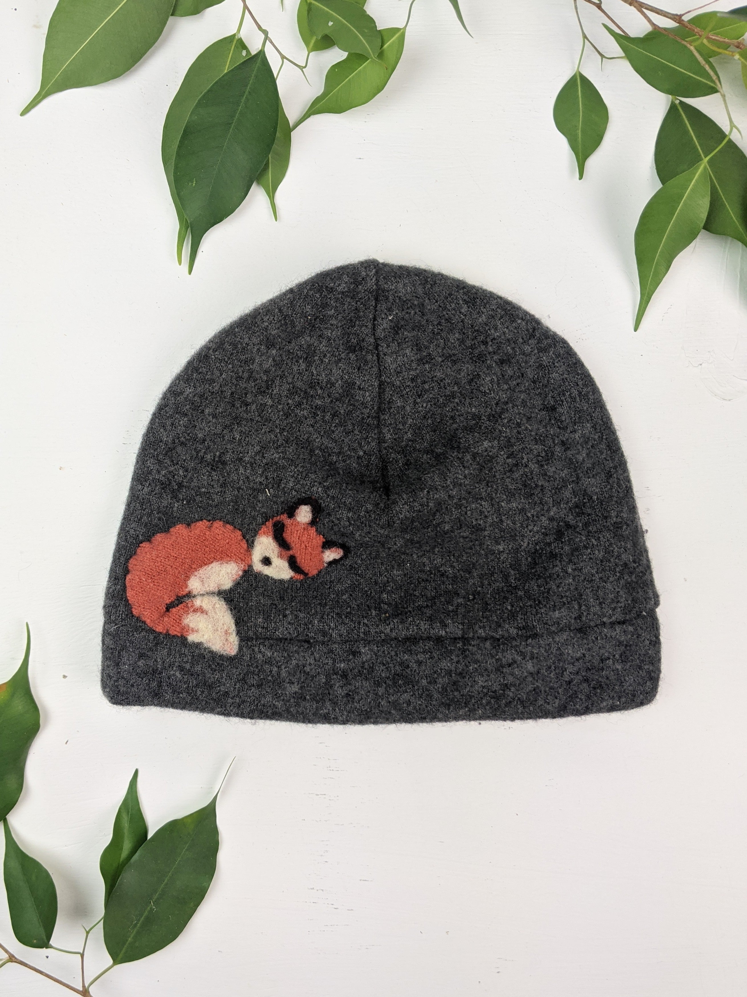 Sleeping Fox Cashmere Hat - Toddler - Image 6
