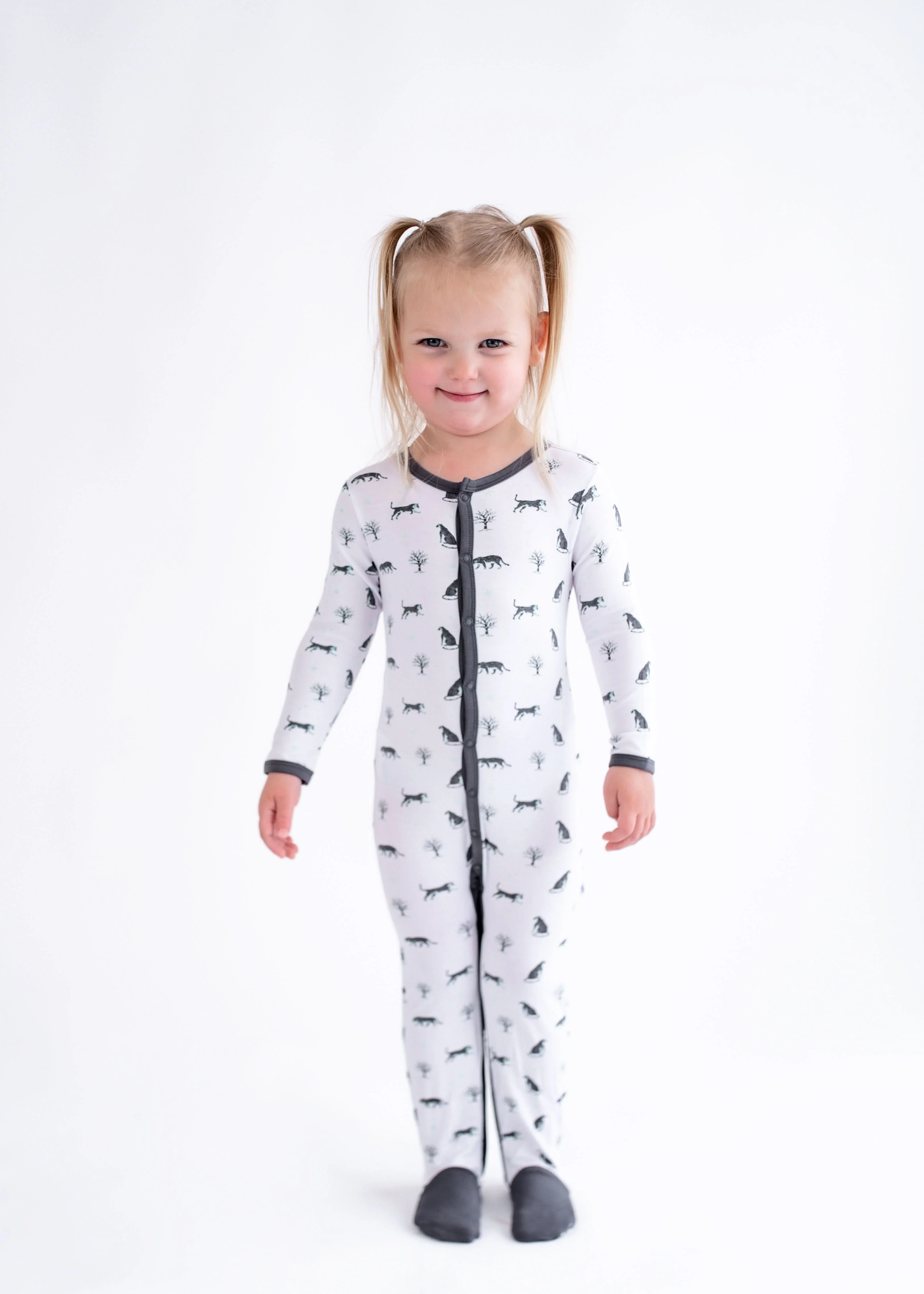 Snow Leopard | Snap Footie - Image 3