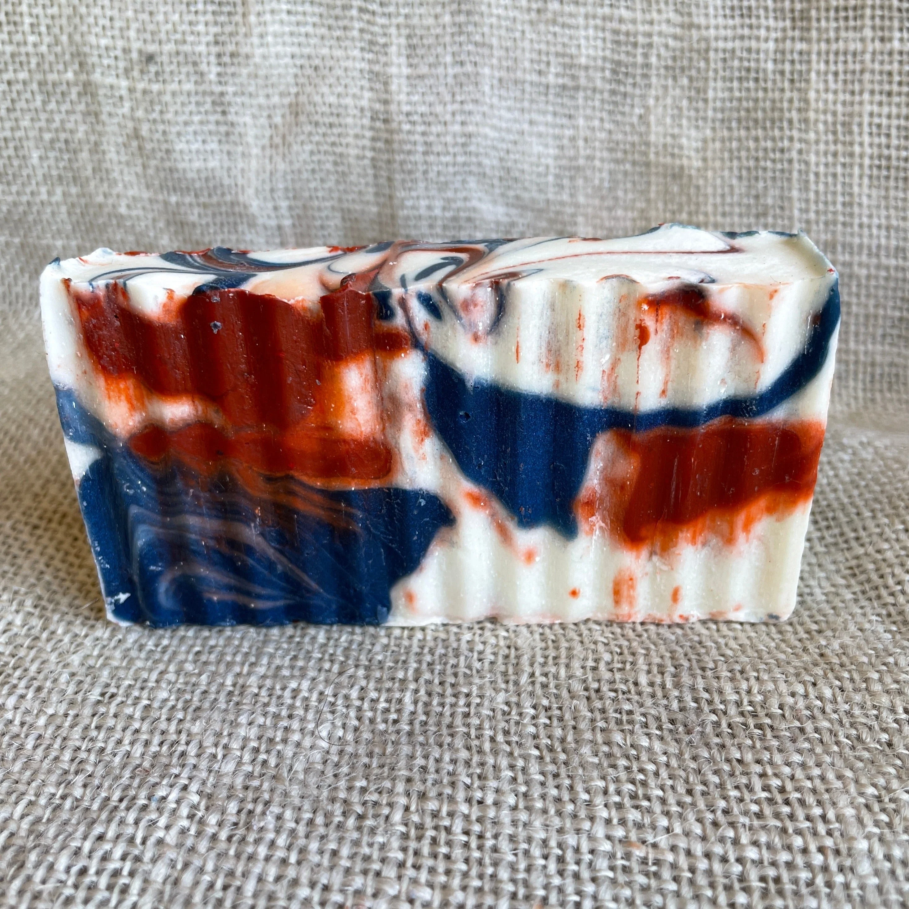 Soap - Pride (Mountain Air, Tobacco Leaf & Eucalyptus) - Image 5