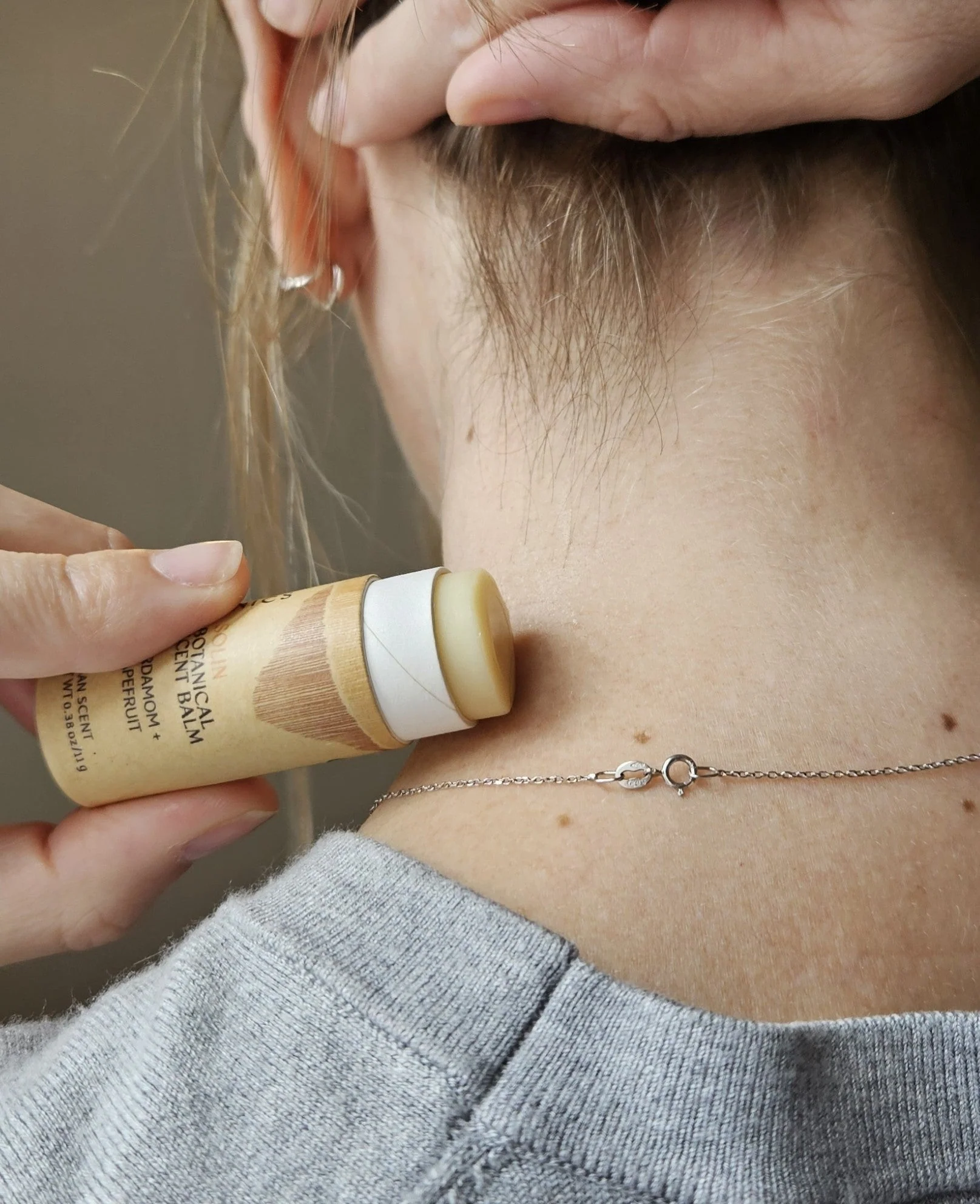 Solin: Cardamom + Grapefruit - Botanical Scent Balm - Image 2