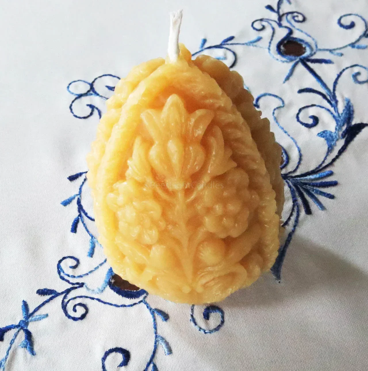Spring Easter Set of Beeswax Candles - Image 3