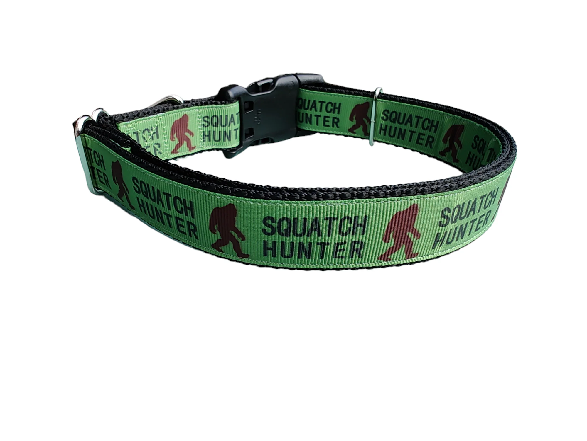 Squatch Hunter Nylon Dog Collar - Image 3