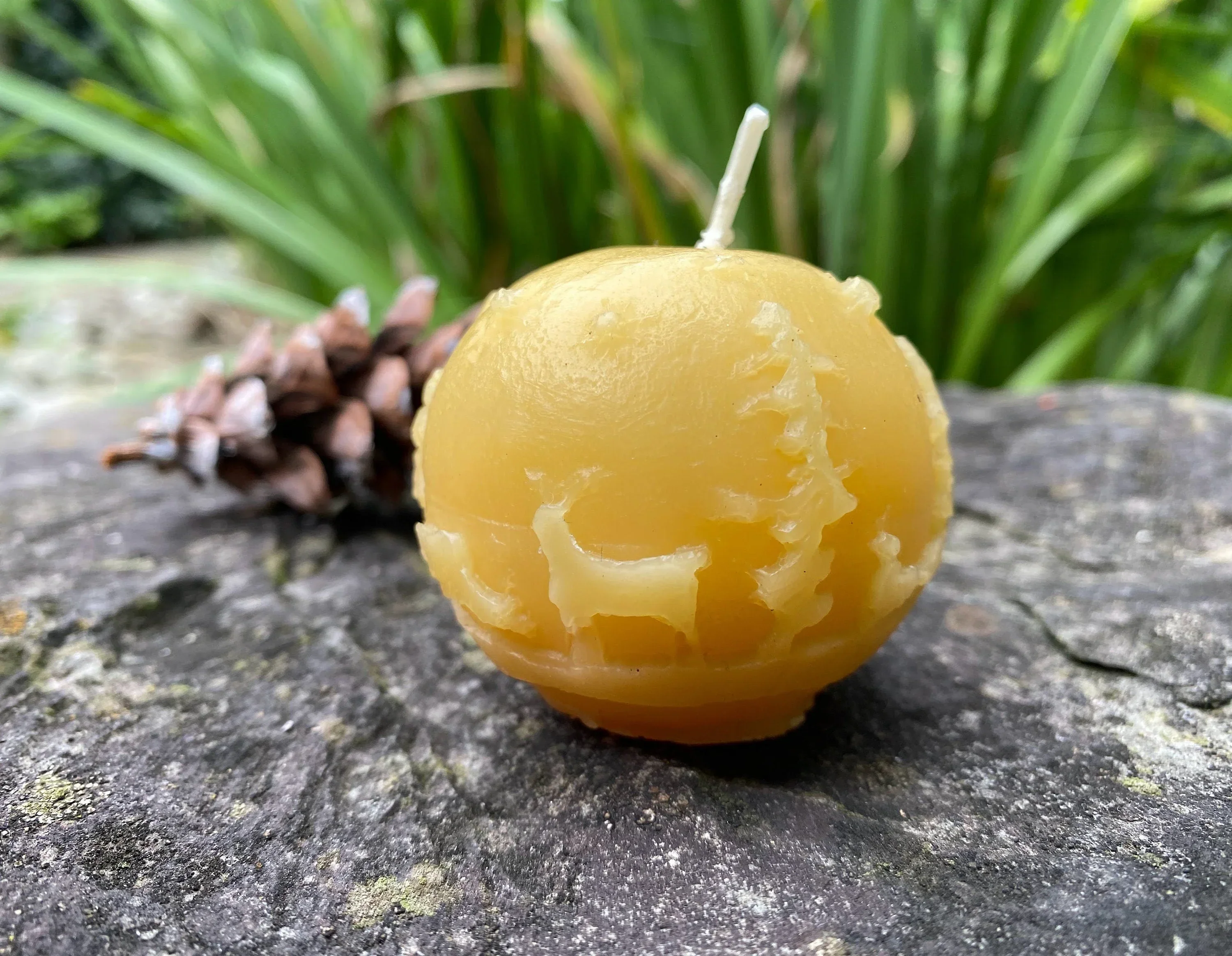 Starry Night Beeswax Candle Pair - Image 2