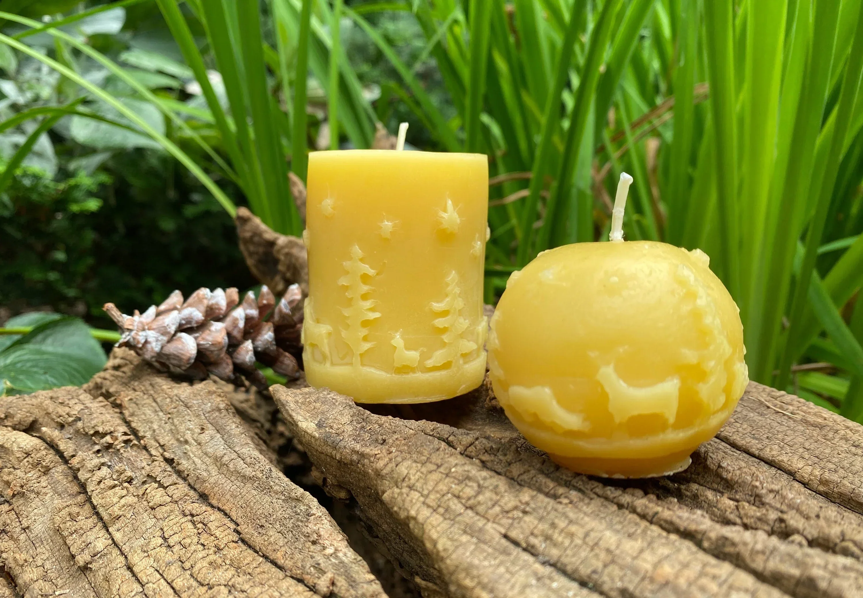 Starry Night Beeswax Candle Pair - Image 5