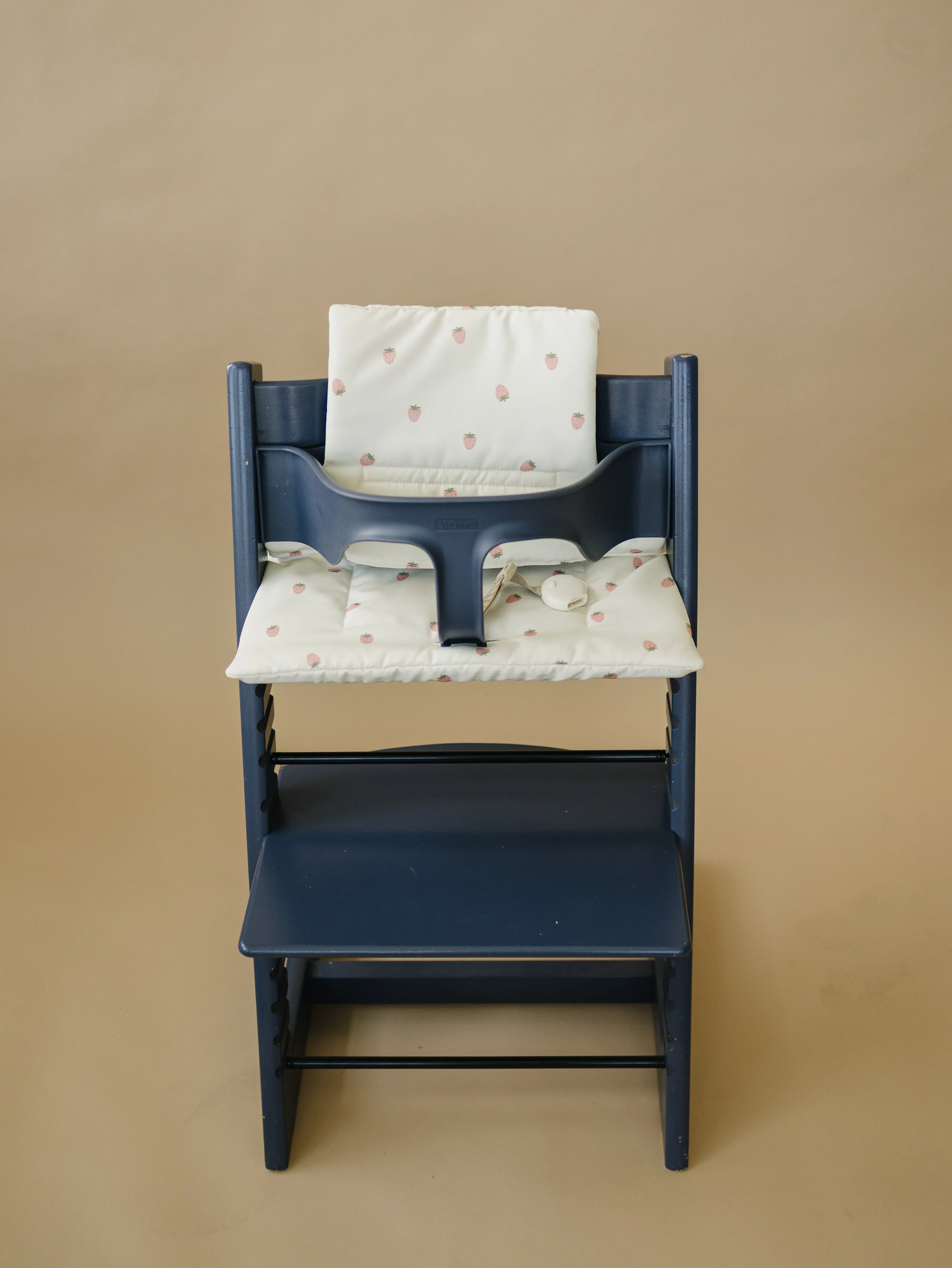 Strawberry Cushion for the Stokke Tripp Trapp Highchair - Image 3