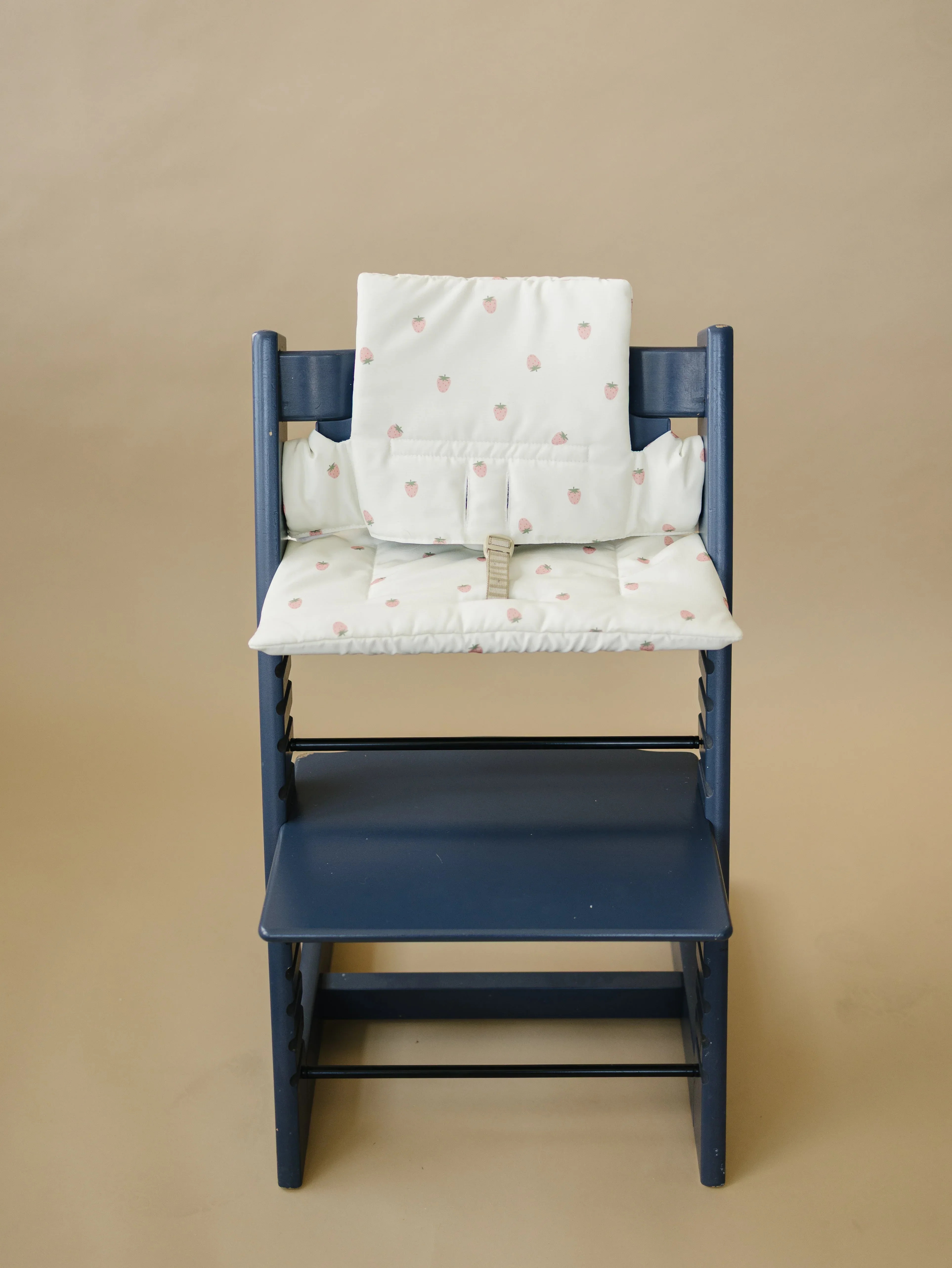 Strawberry Cushion for the Stokke Tripp Trapp Highchair - Image 5