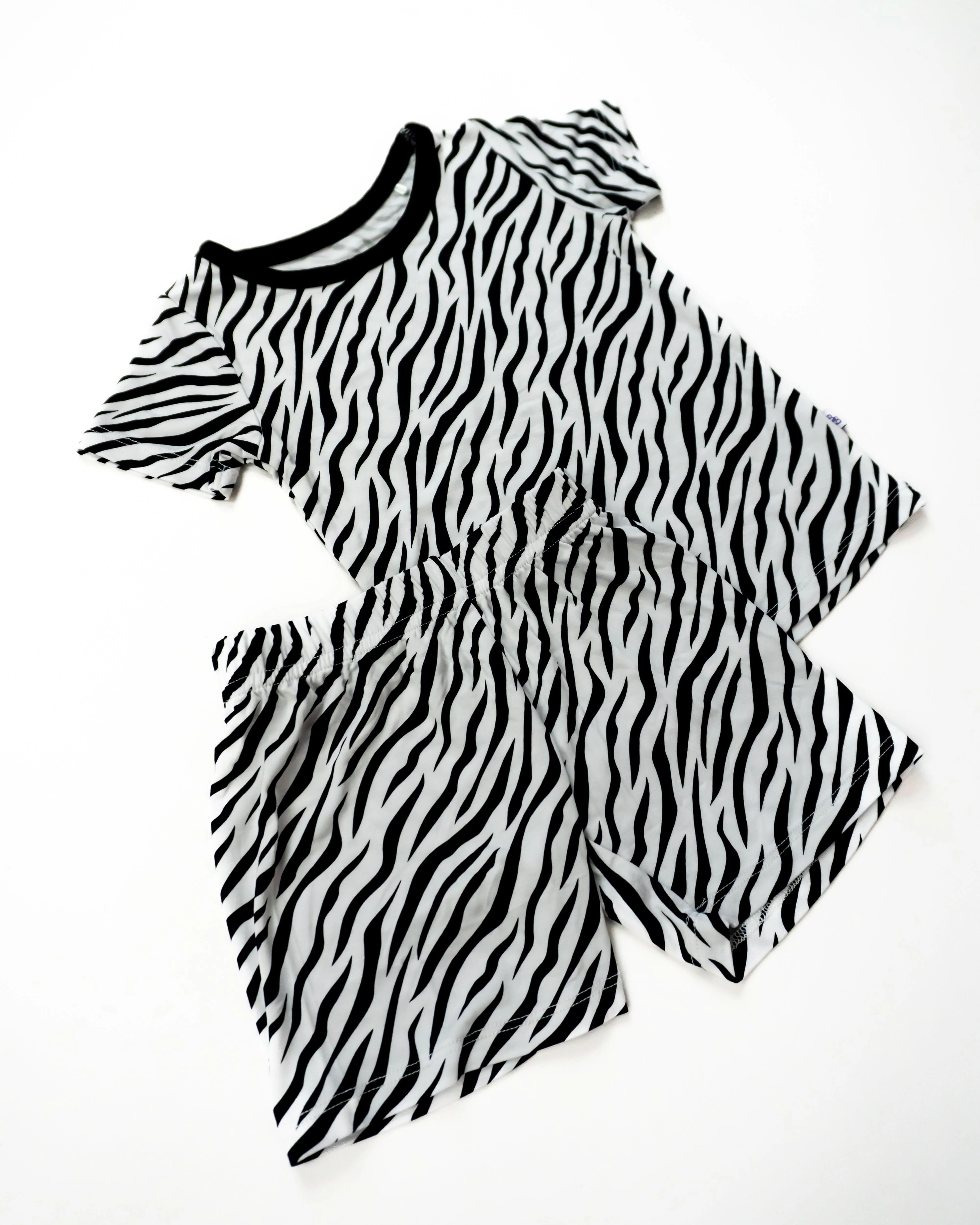 Stripes | Short Sleeve Pajamas - Image 2