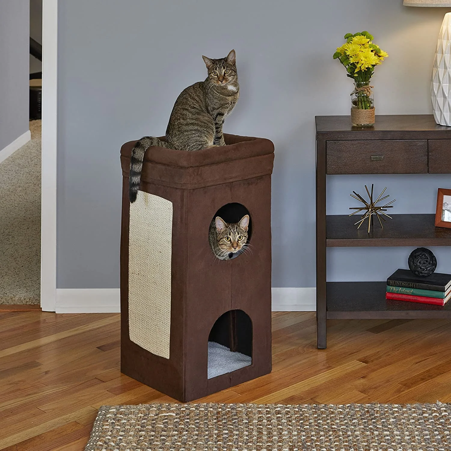 Stylish Cat Condo - Image 2