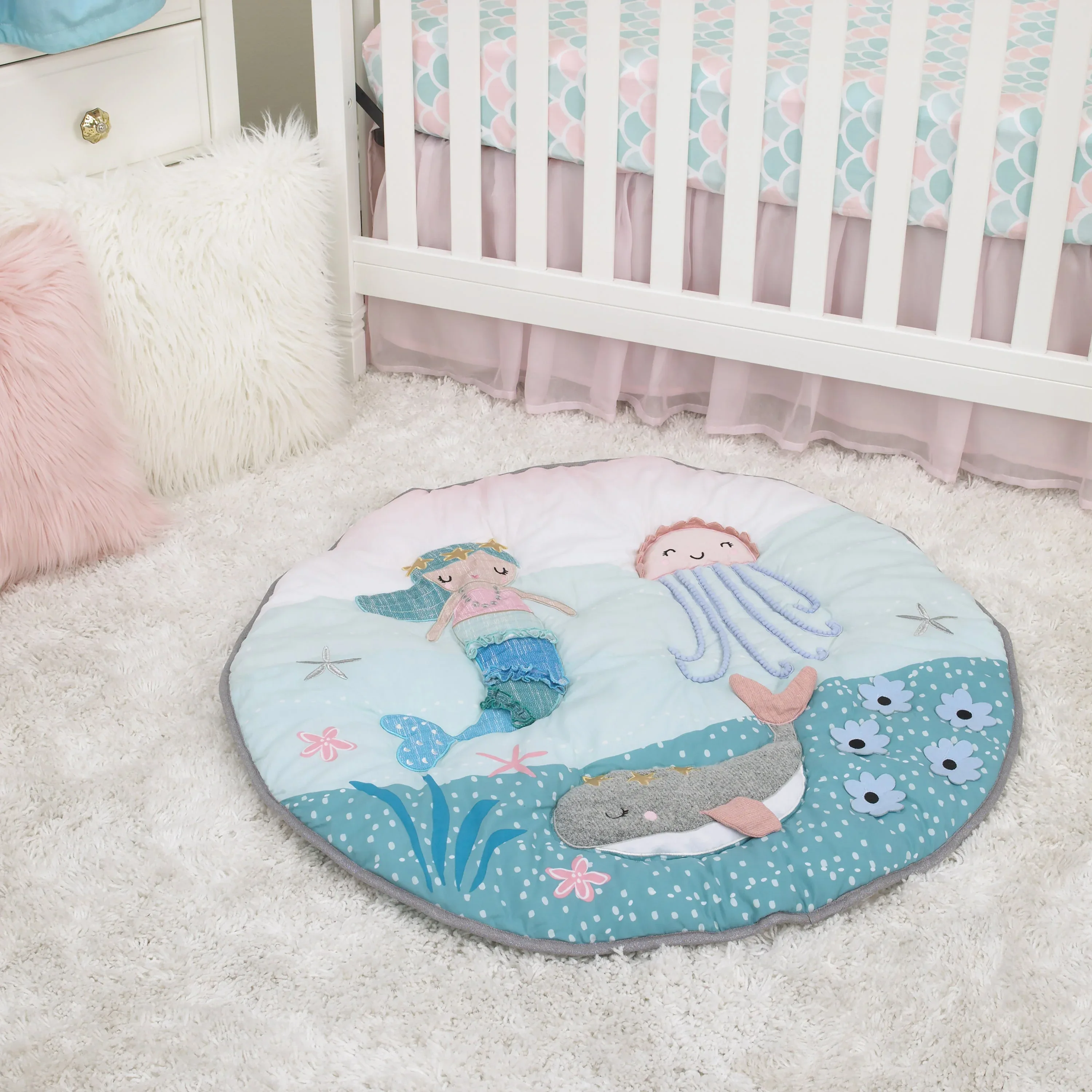 Sugar Reef Mermaid 4 Piece Nursery Crib Bedding Set - Appliqued Round Play Quilt, 100% Cotton Fitted Crib Sheet, Shirred Crib Skirt with 16" Drop, Nursery Organizer - Image 5