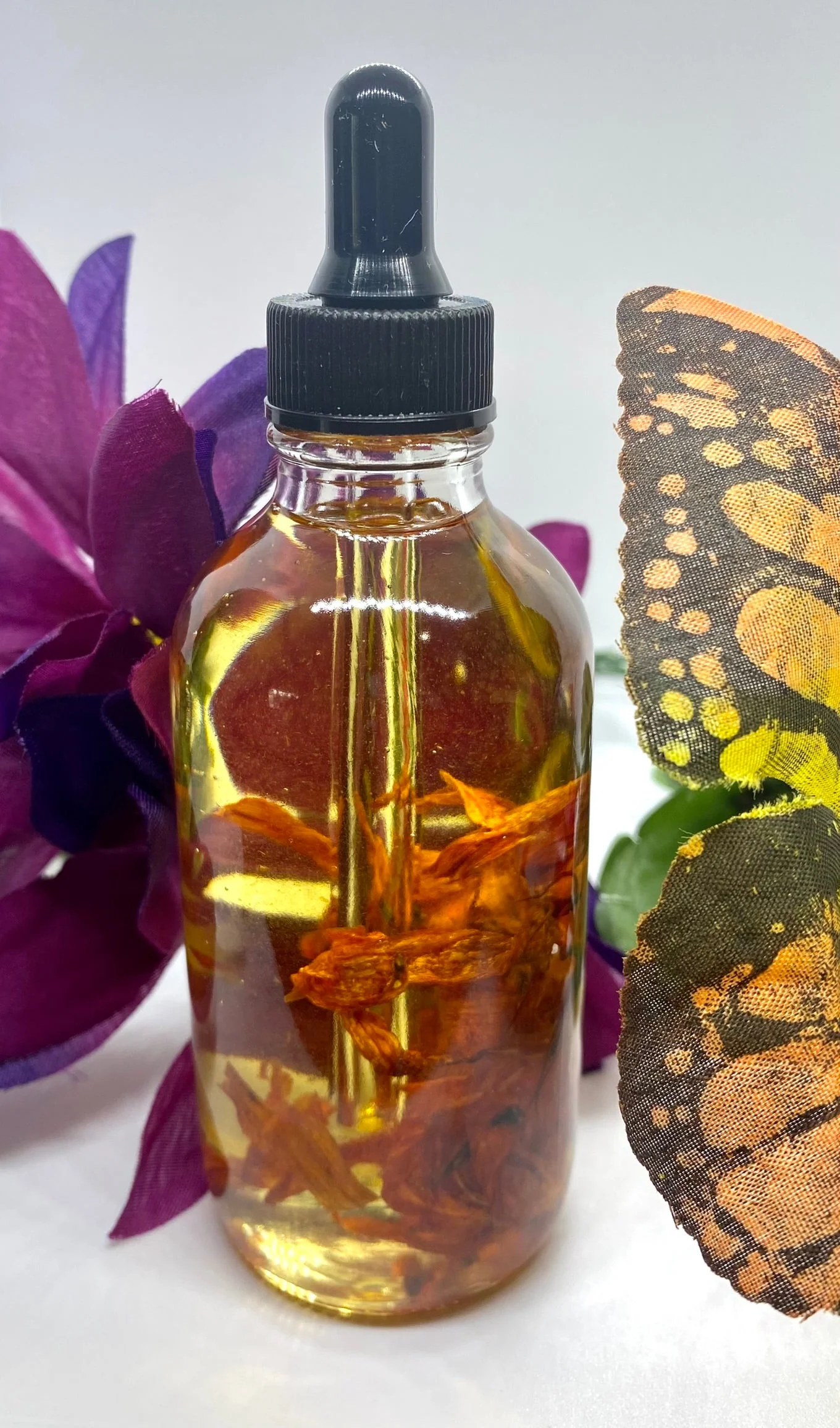 Sun Infused After Shower Body Oils - Image 6