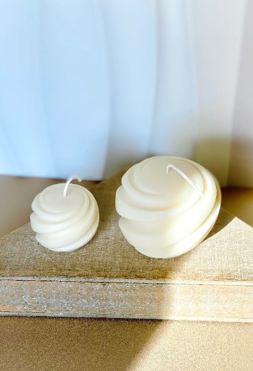 Swirl Candle | Minimalist Creation - Image 3