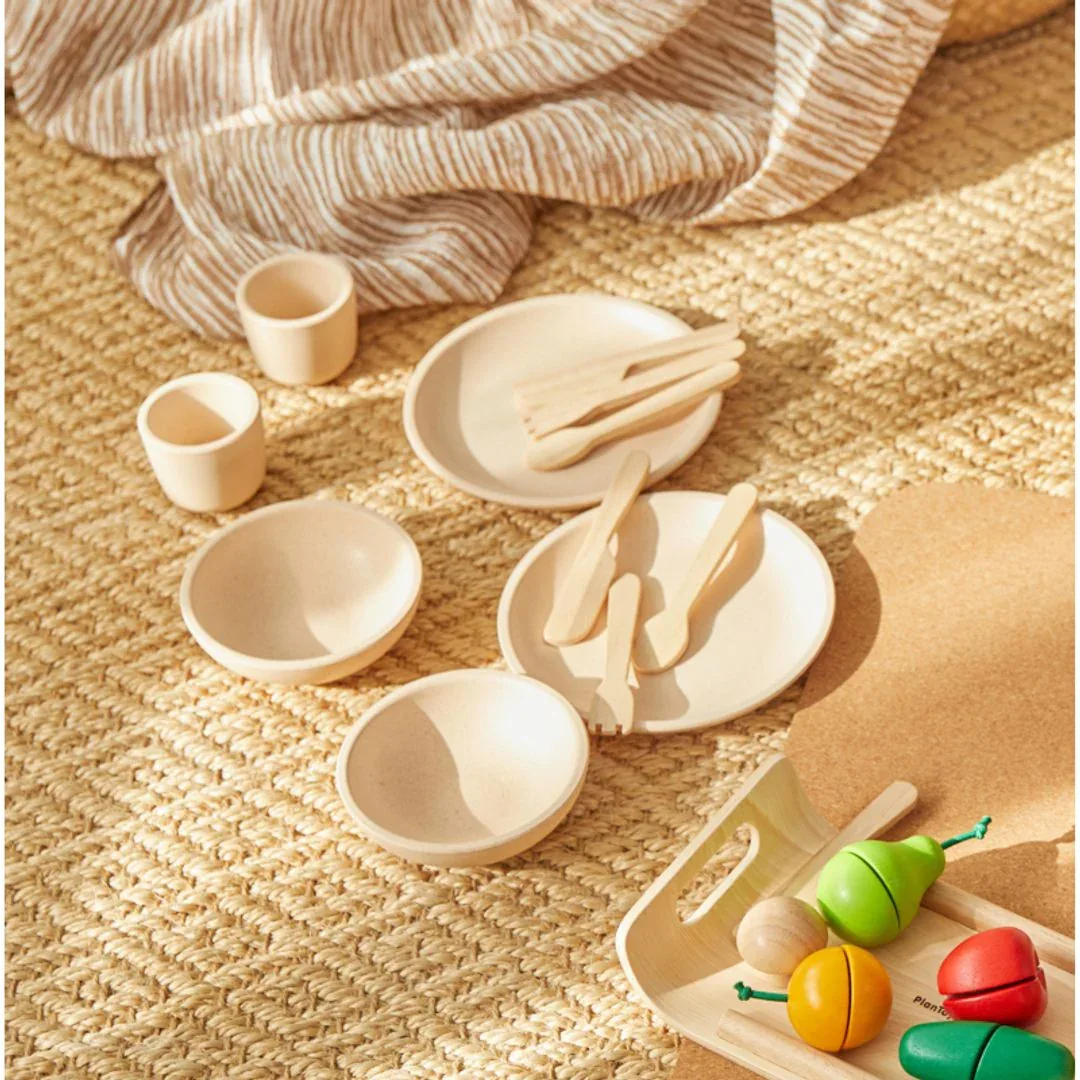 Tableware Set - Image 2