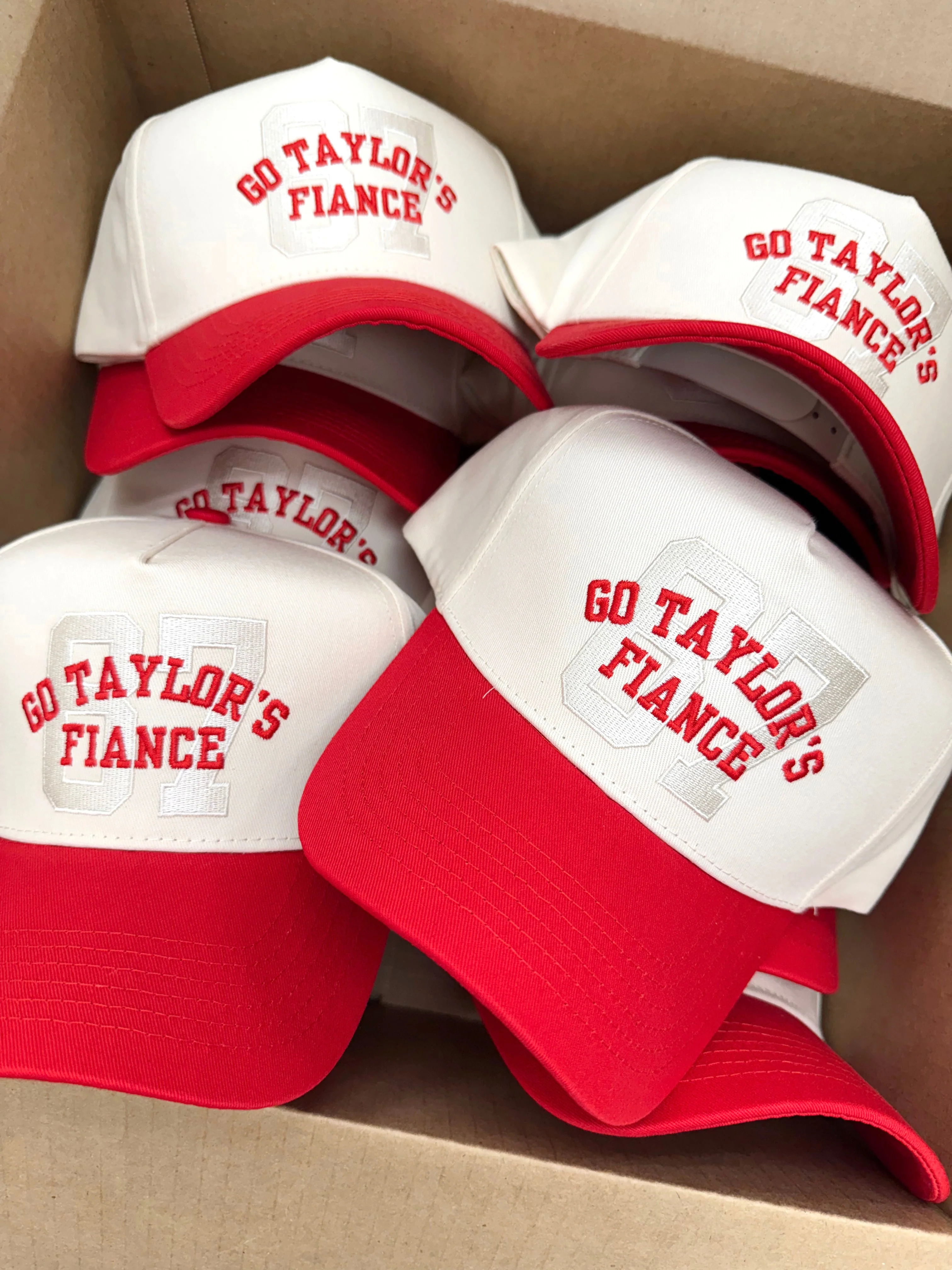 Tay & Trav Trucker Hats - Image 11