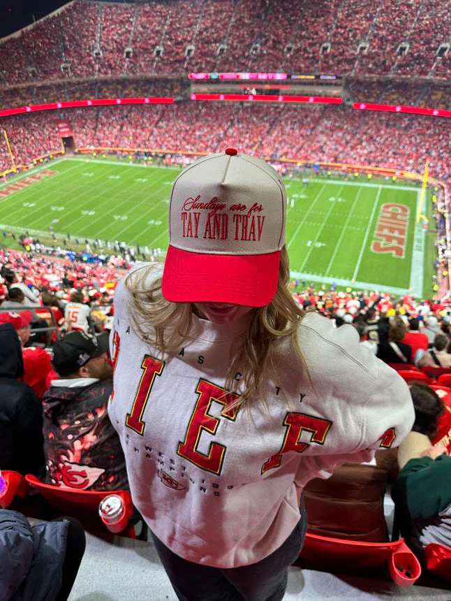 Tay & Trav Trucker Hats - Image 4