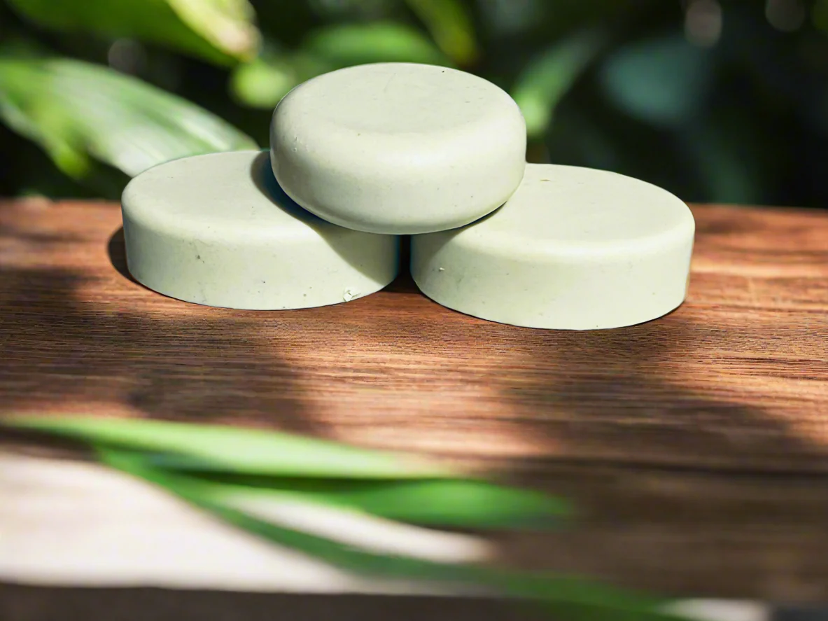 Tea tree Oil and Bentonite Clay - Image 2