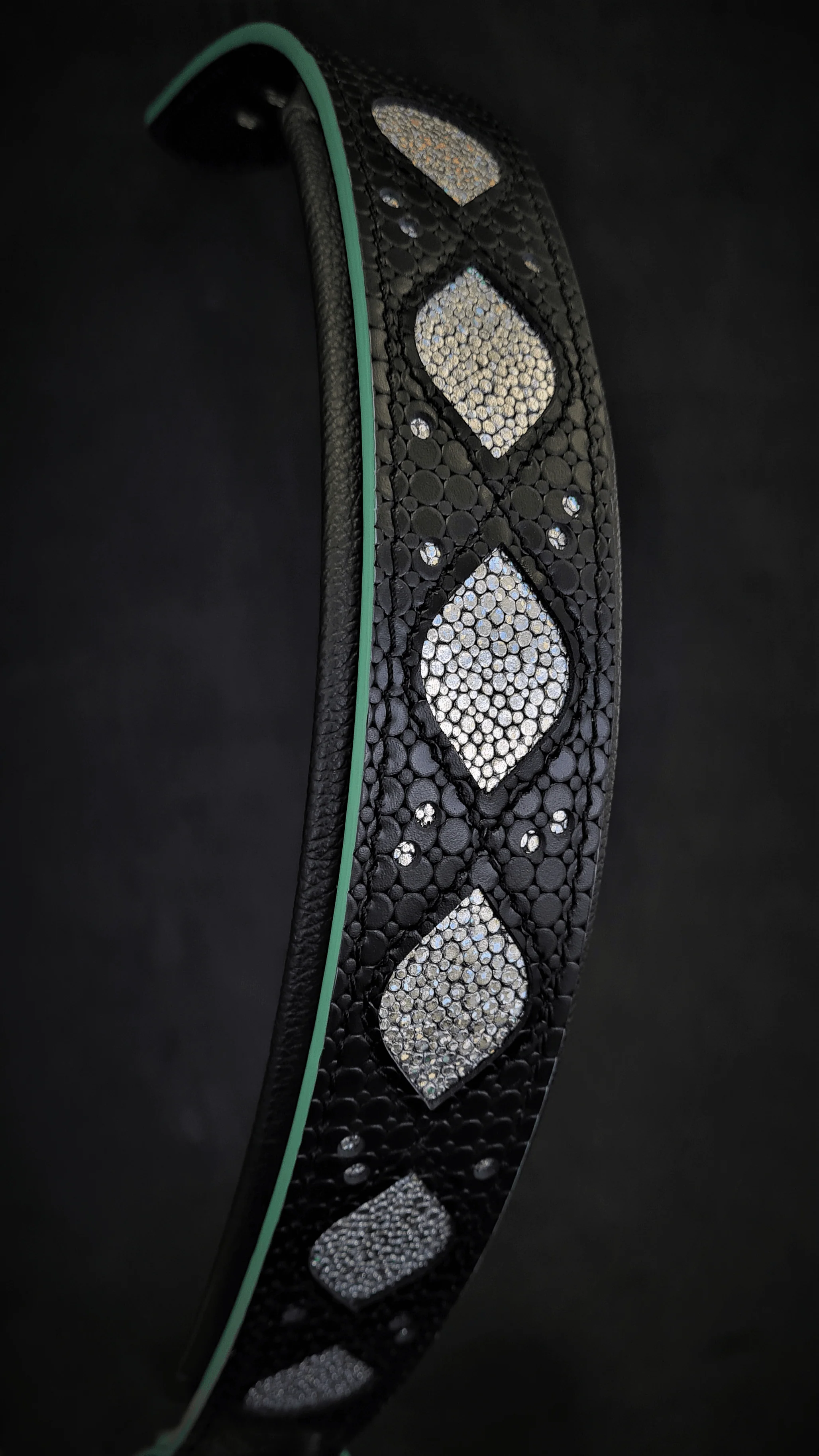 The "Ariel" collar - Image 3