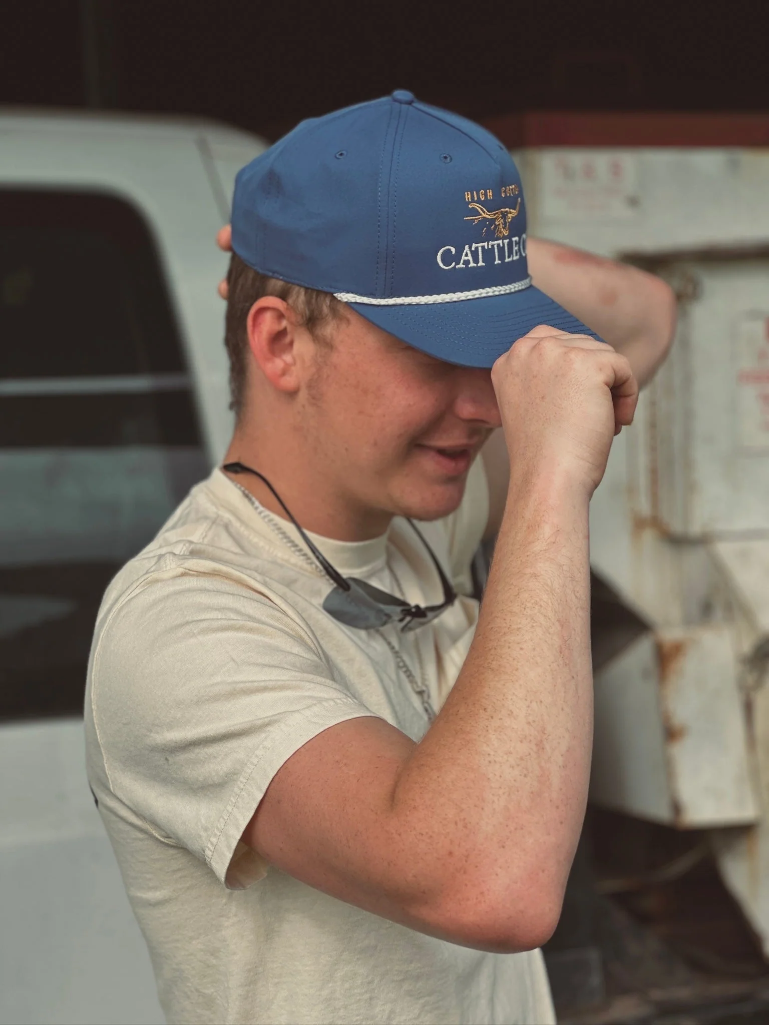 The Cattleman Blue - Image 2