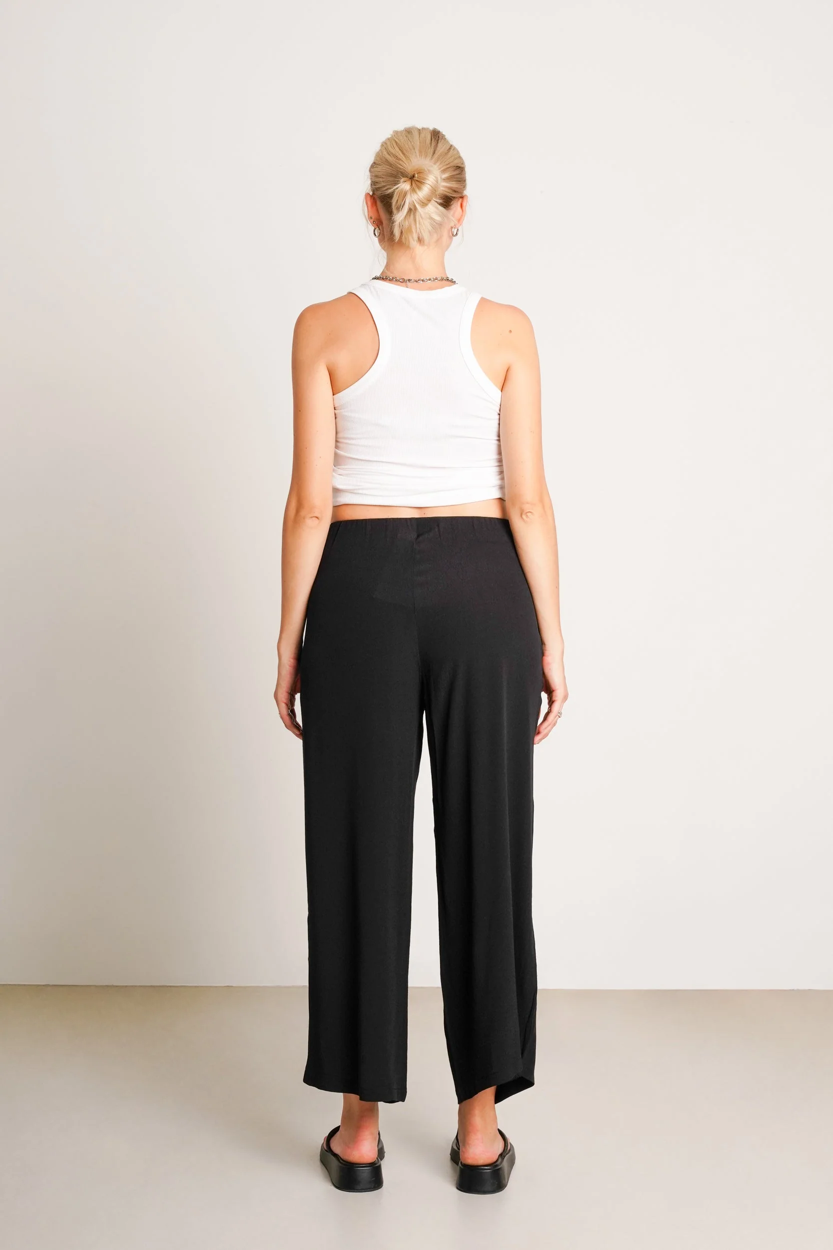 The Easy Wrap Pant - Image 9