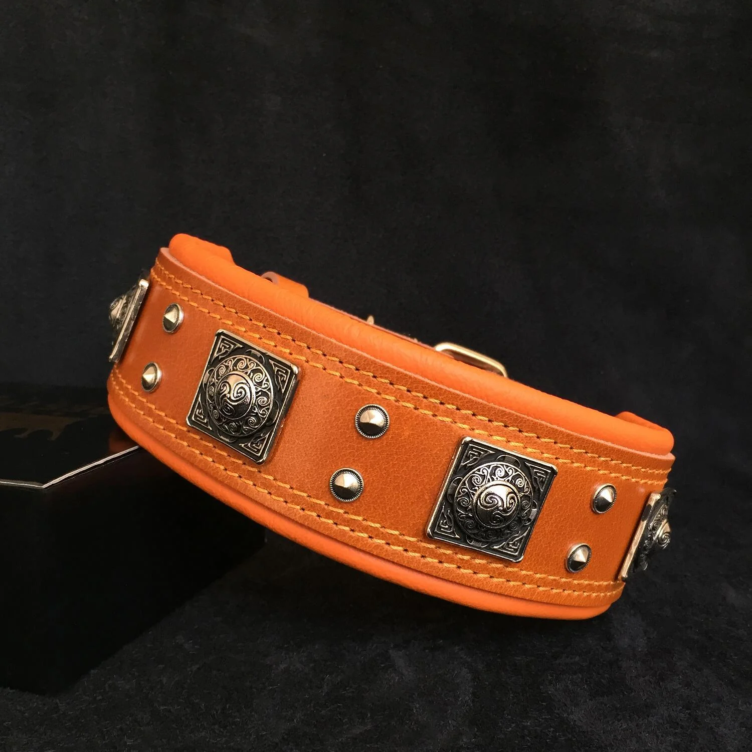 The "Eros" collar 2.5 inch wide Brown - Image 2