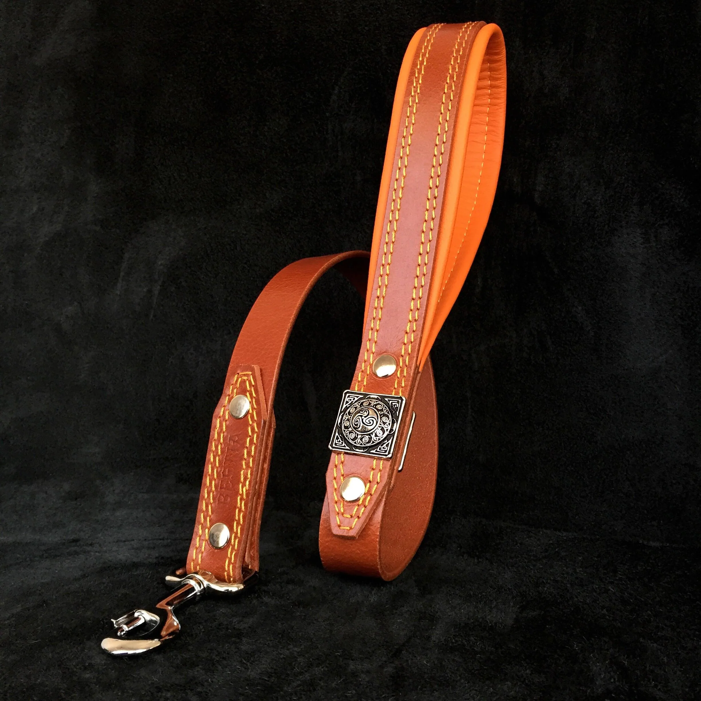 The "Eros" collar 2.5 inch wide Brown - Image 3