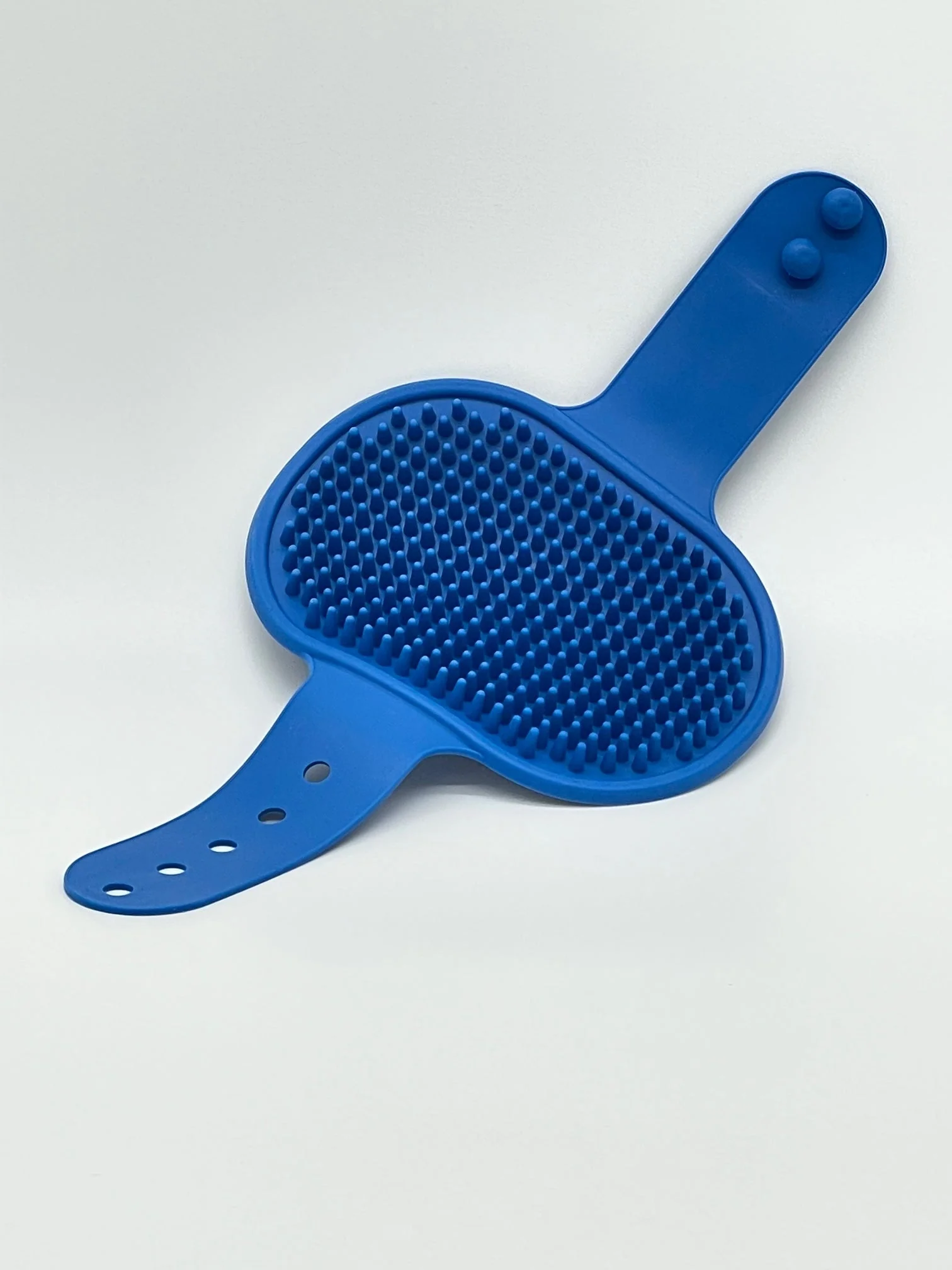 The Grooming Brush - Image 2
