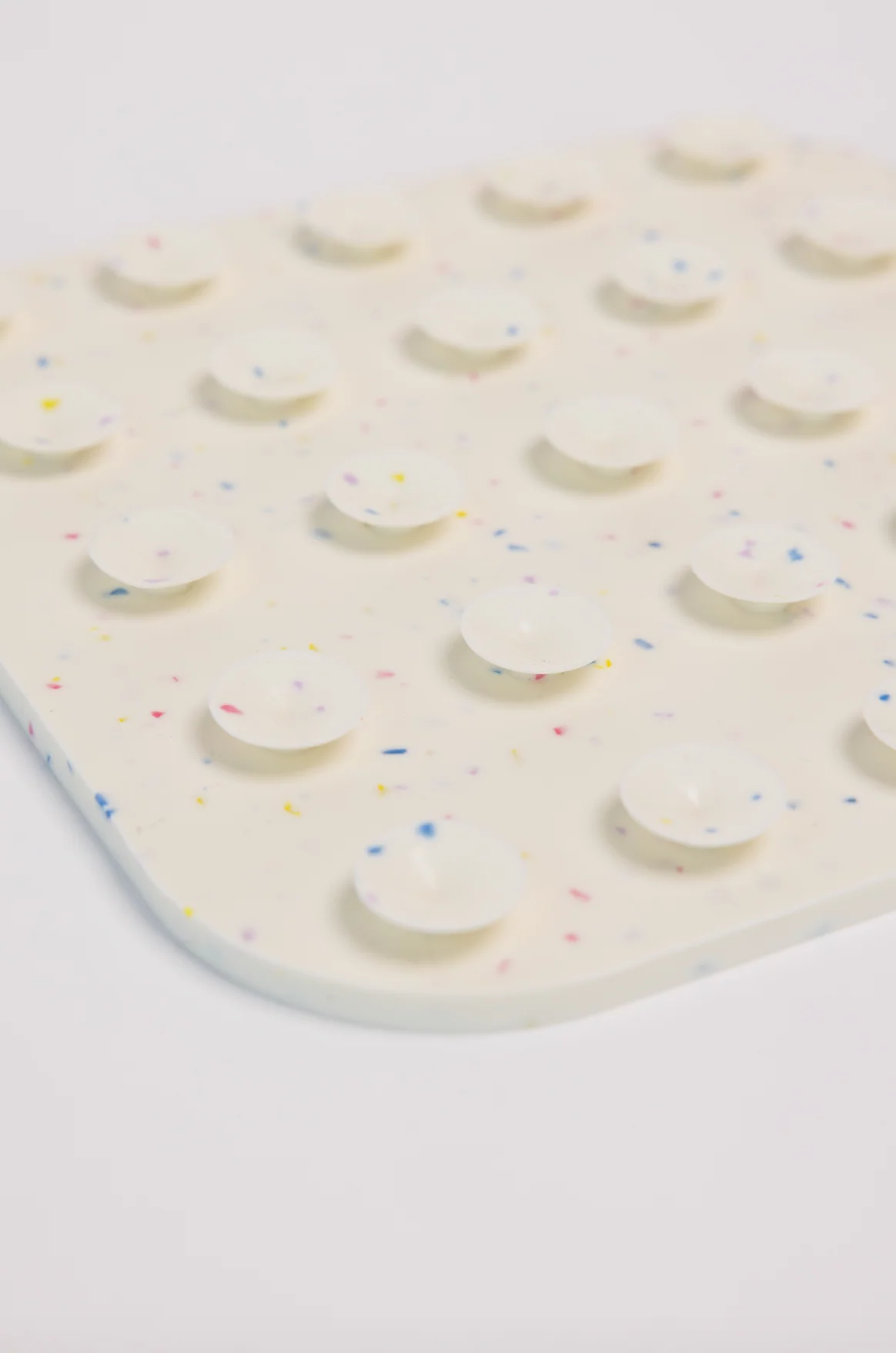 The Modern Dog Co. - It's a Birthday Pawty Lick Mat - Image 3