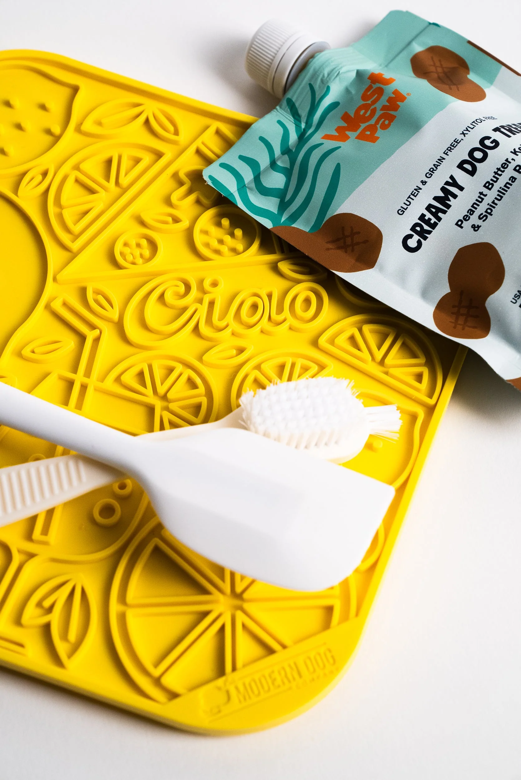 The Modern Dog Co. - Limoncello Lick Mat - Image 2