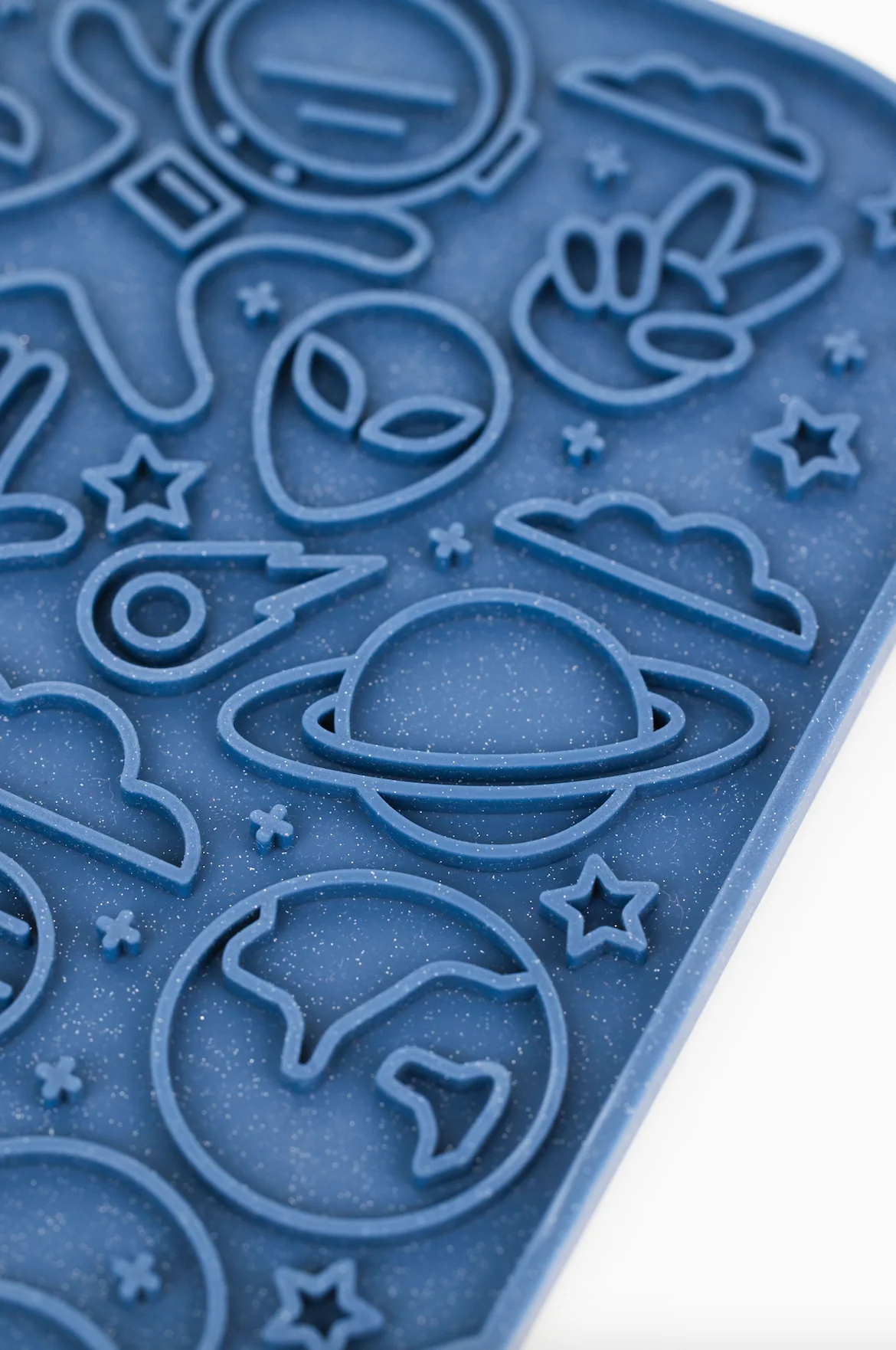 The Modern Dog Co. - Out of this World Space Lick Mat - Image 5