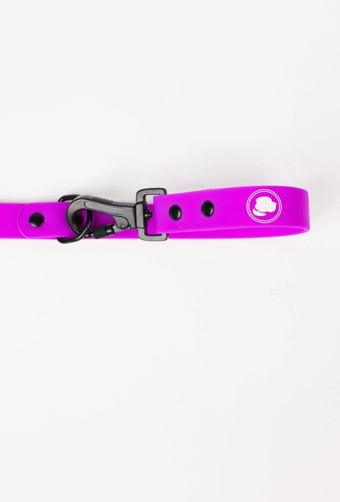 The Modern Dog Company - Electric Fuchsia Leash (Weather + Odor Resistant) - Image 8