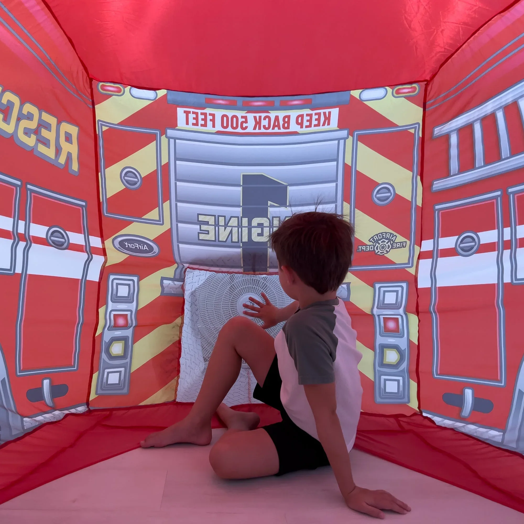 The Original AirFort - Firetruck - Image 7
