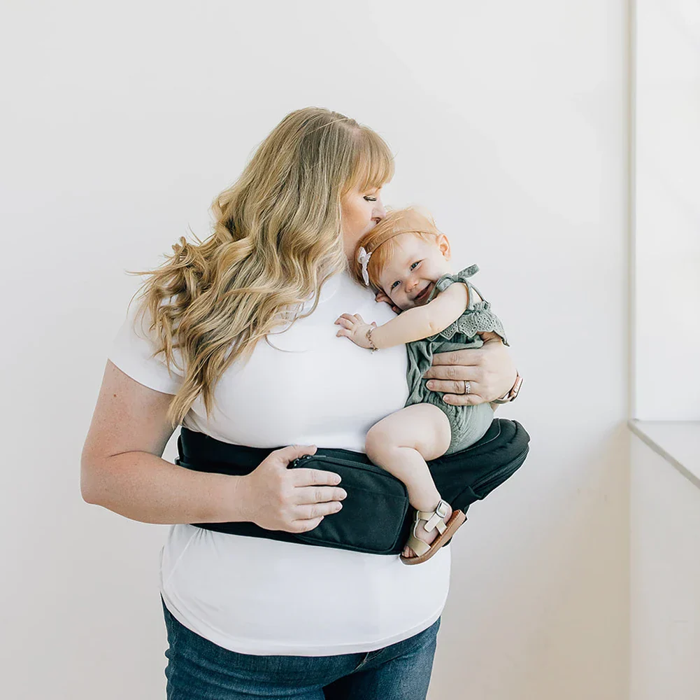 The Tushbaby Hip Carrier - Image 14