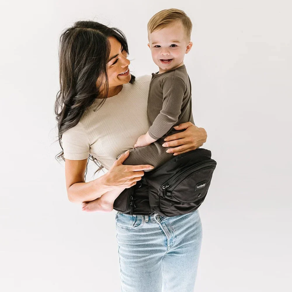 The Tushbaby Hip Carrier - Image 9