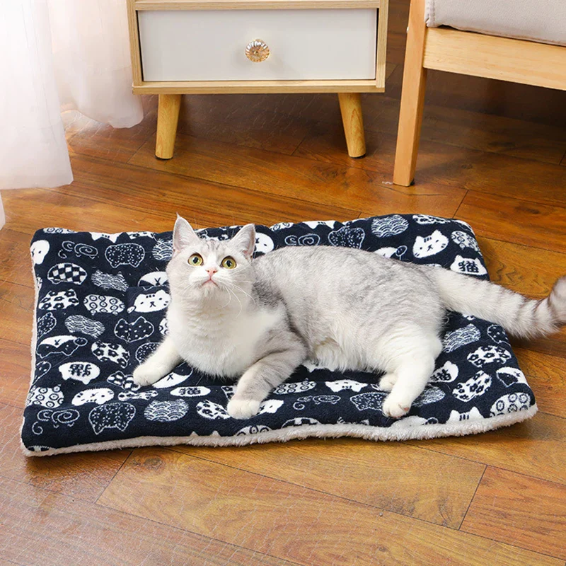 Thicken Flannel Cat Mat – Soft Winter Sleeping Cushion for Cats & Small Dogs - Image 2