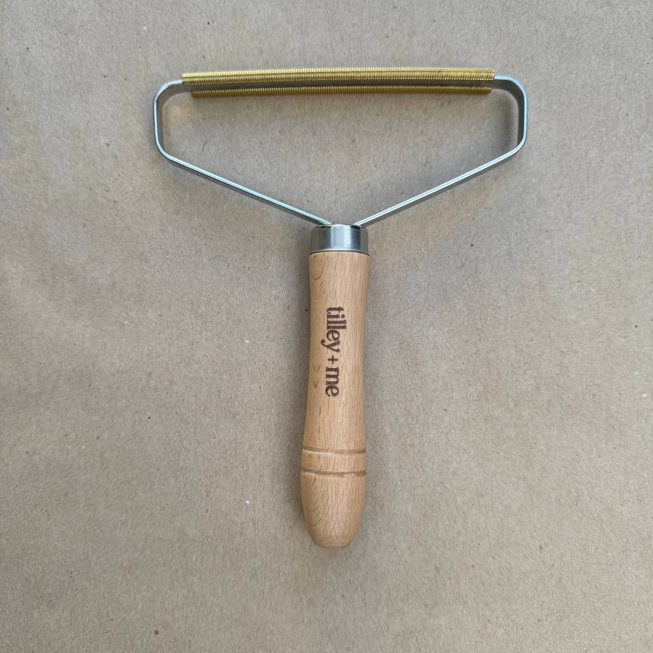 Tilley + Me Effective Pet Hair Lint Remover made from Beech Wood- Eco-Friendly & Reusable - Image 3
