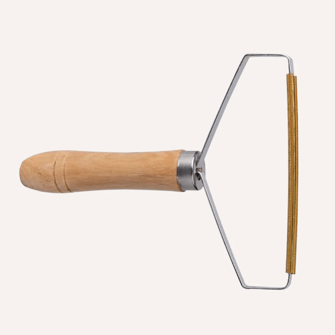 Tilley + Me Effective Pet Hair Lint Remover made from Beech Wood- Eco-Friendly & Reusable - Image 4
