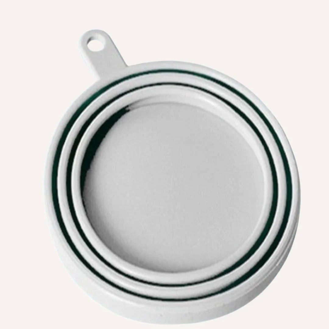 Tilley + Me Pet Food Saver Lid with Spoon - BPA-Free Silicone, Keeps Food Fresh - Image 3