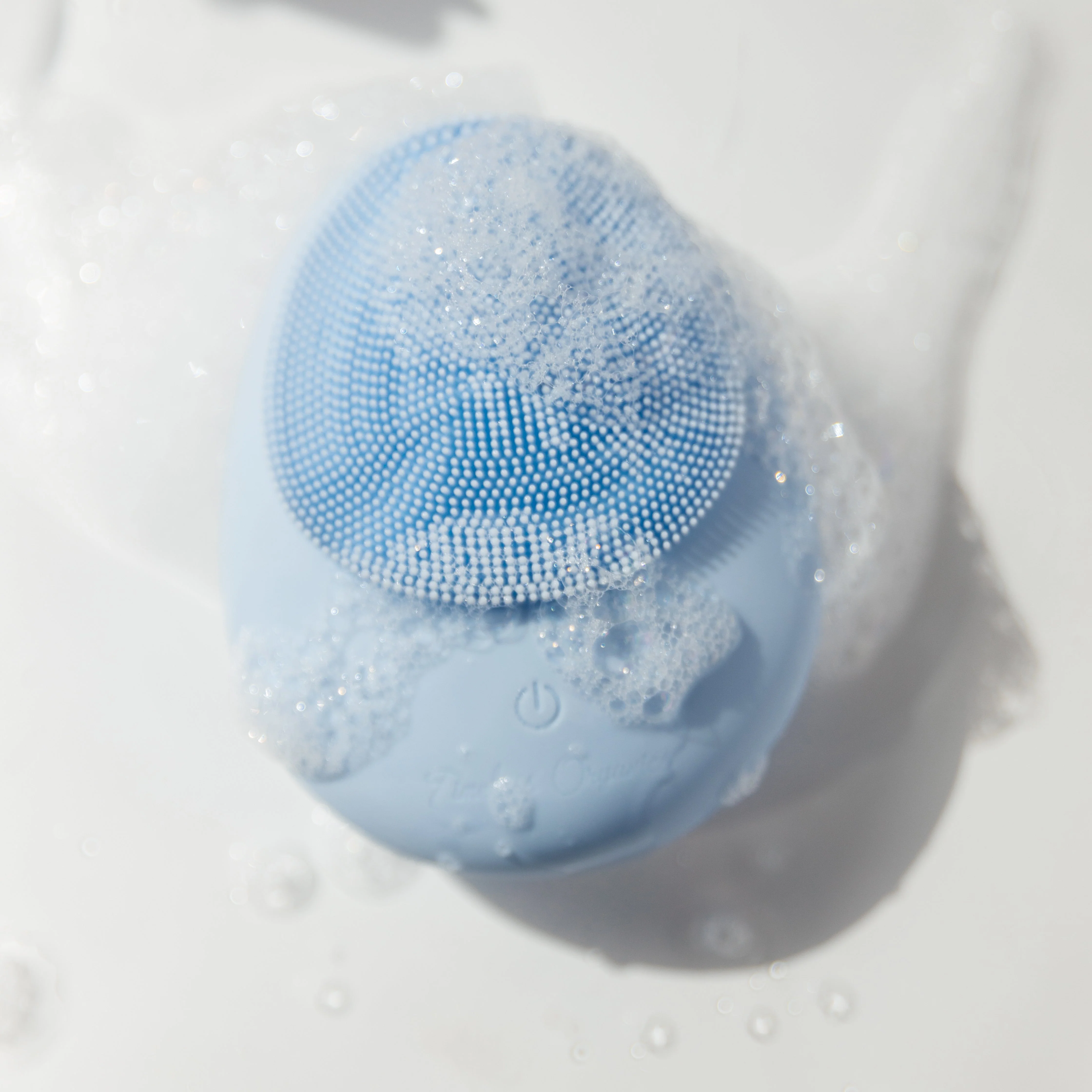 Timeless Facial Cleansing Brush - Image 9