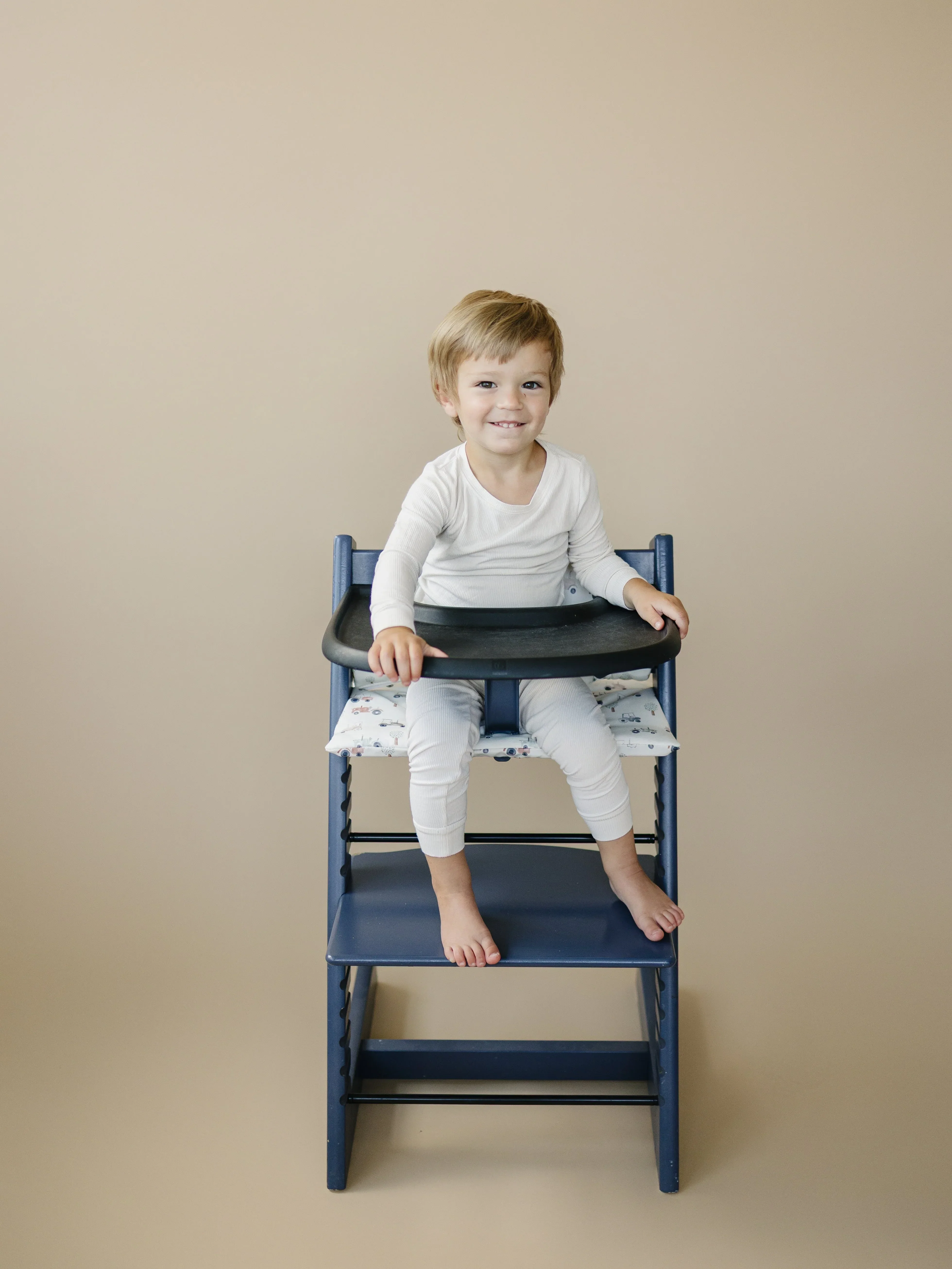 Tiny Tractors Cushion for the Stokke Tripp Trapp Highchair - Image 3
