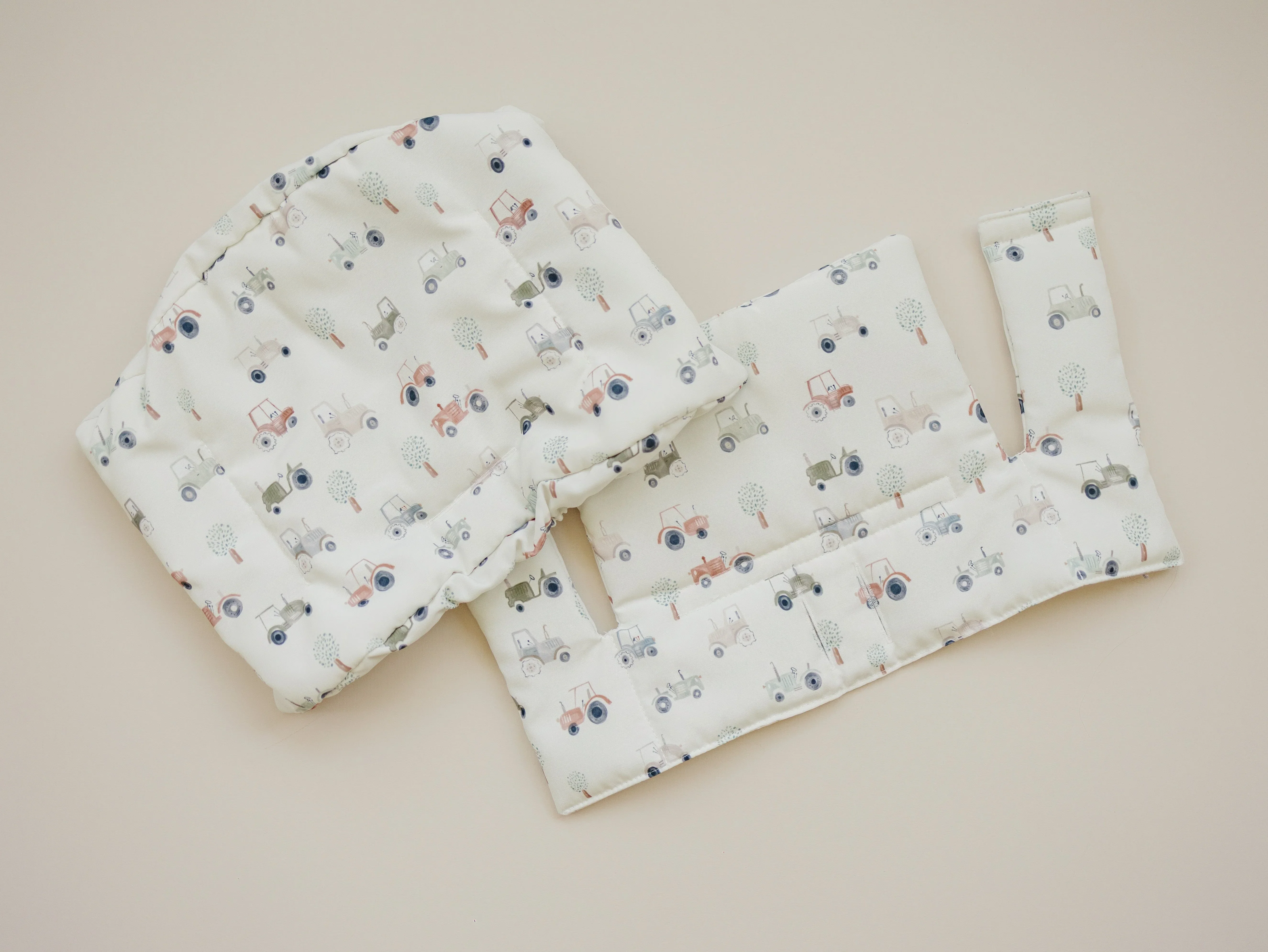 Tiny Tractors Cushion for the Stokke Tripp Trapp Highchair - Image 4
