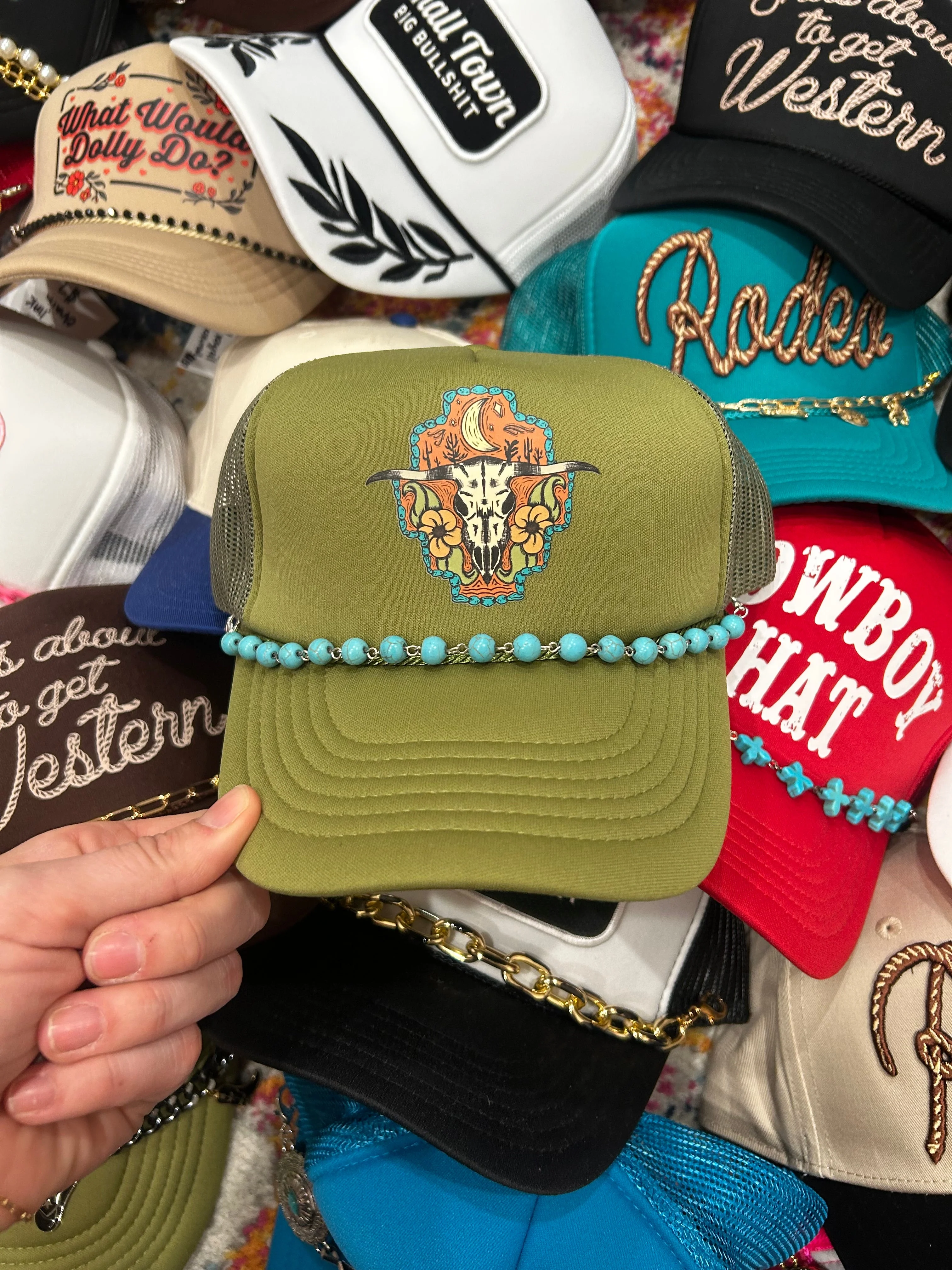 Turquoise Trucker Hat Chain - Image 8