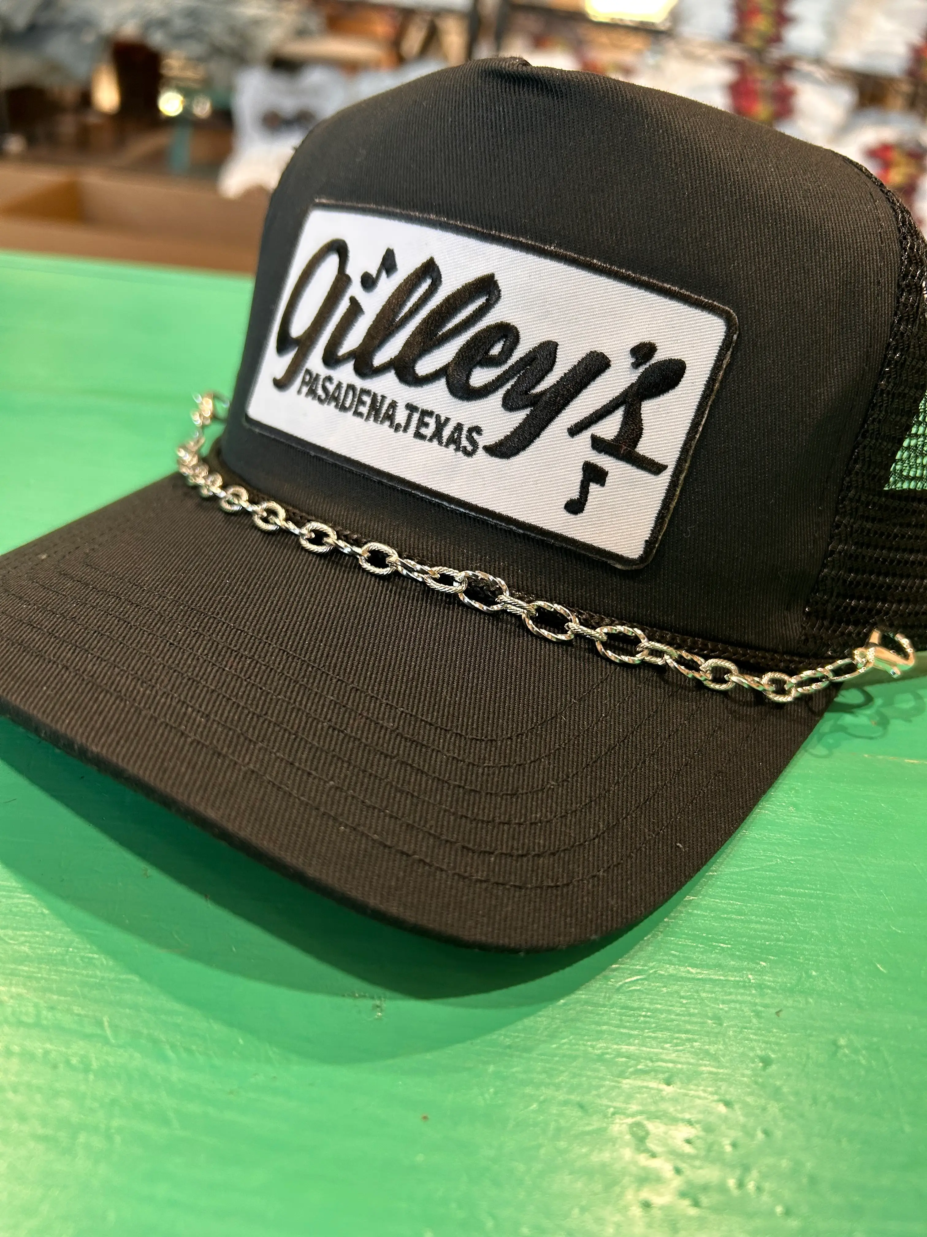 Twisted Links Trucker Hat Chain - Image 2
