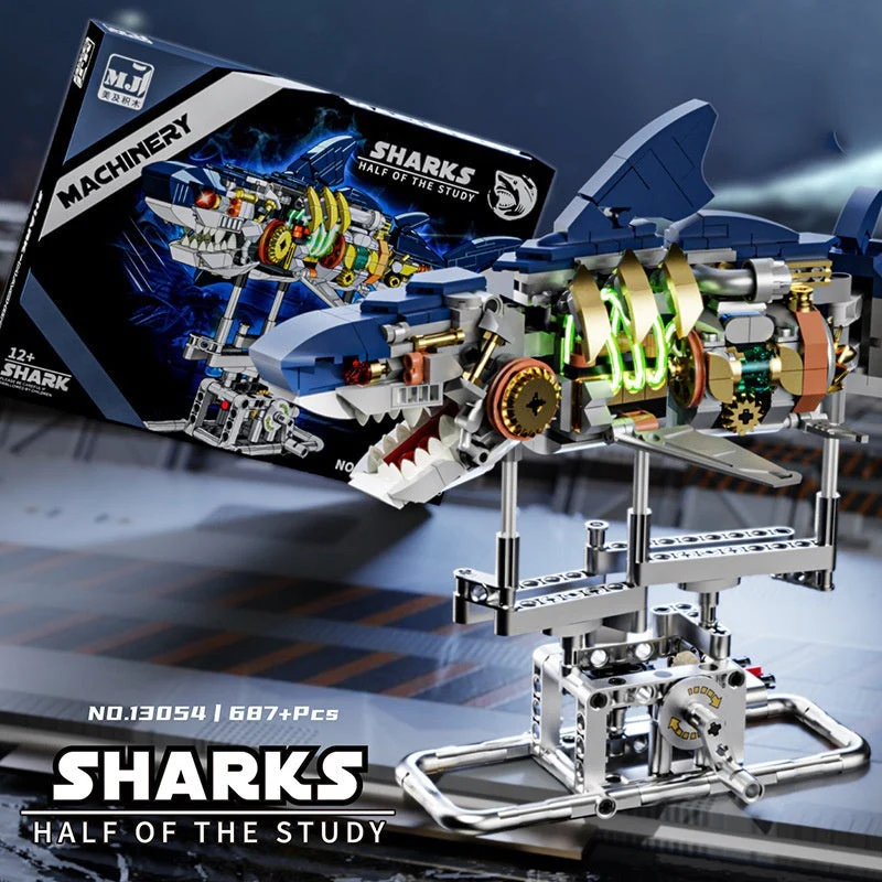 US And Electric Mechanical Lion And Whale Building Blocks That Also Double As Toys - Image 5