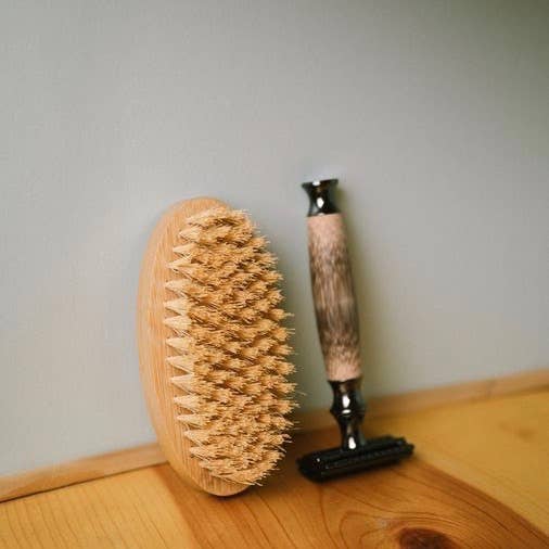 Vegan Beard Grooming Brush - Image 2