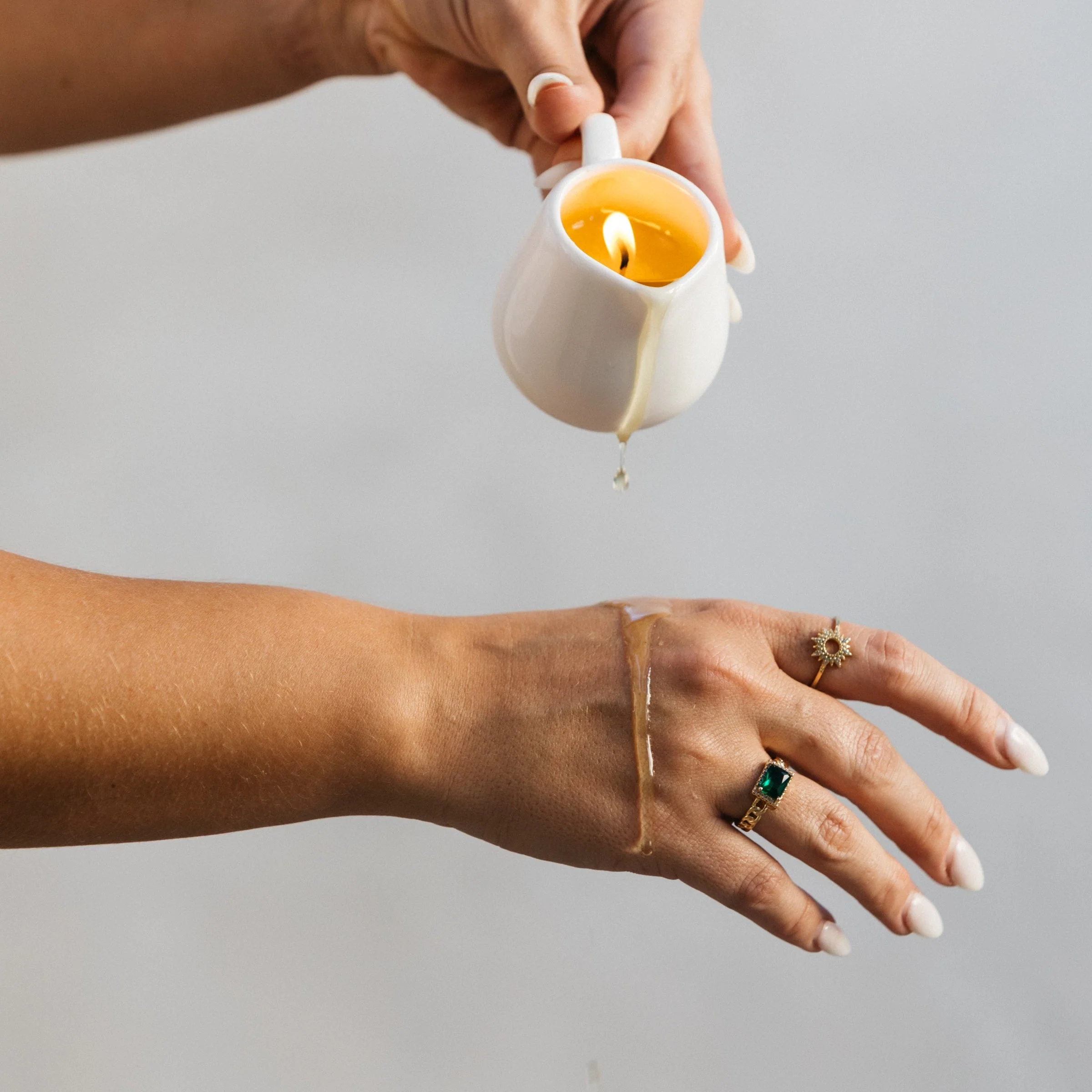 Velvet Massage Candle - Image 2