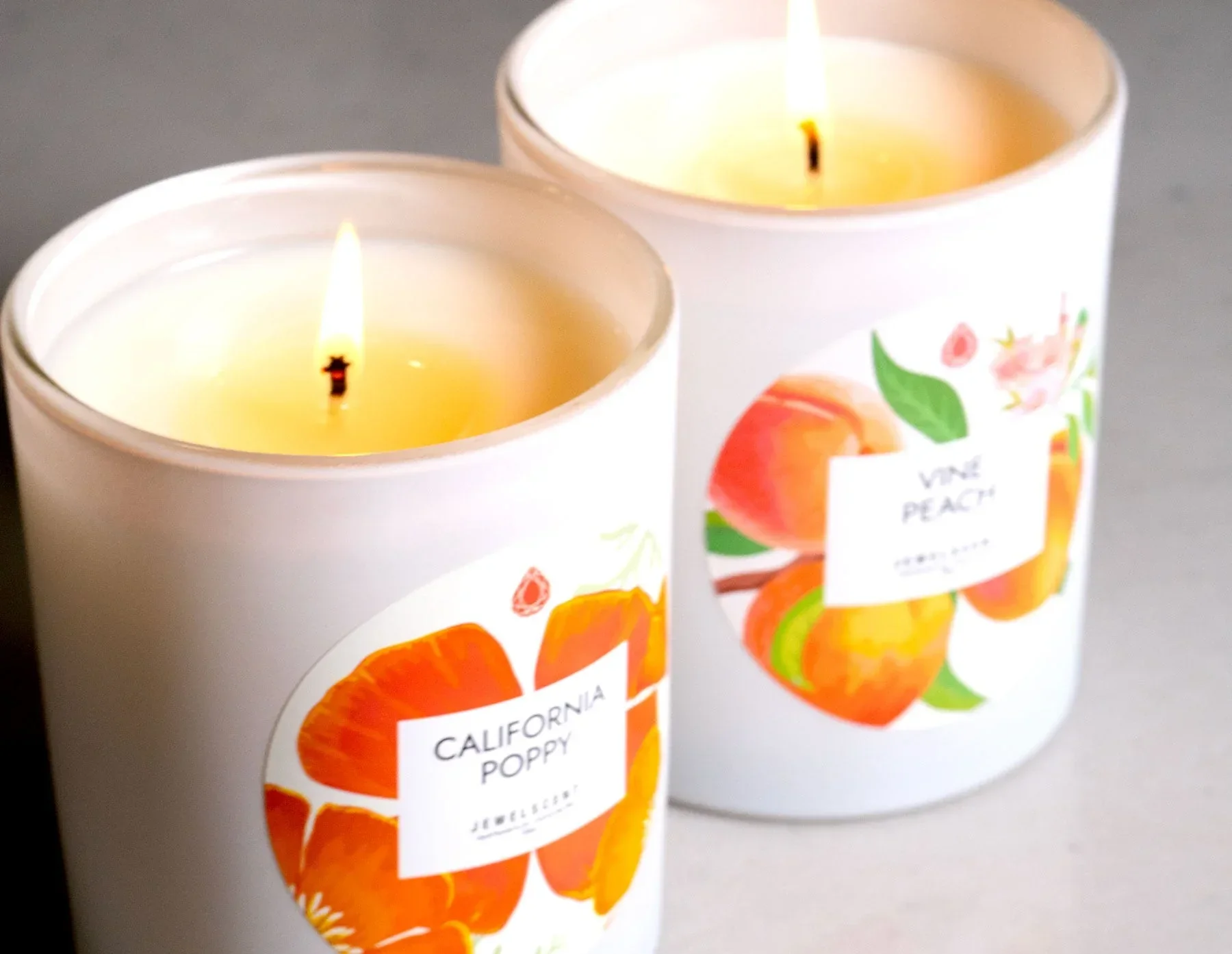 Vine Peach 10oz Signature Jewelry Candle - Image 4