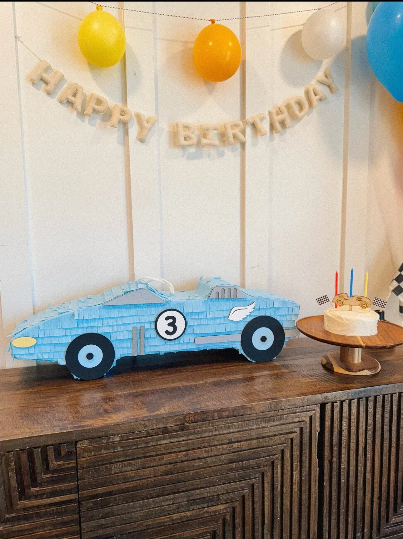 Vintage Race Car - Unique Vintage Models, Customizable, Ideal for Classic Car Parties, and Nostalgic Celebrations - Image 6