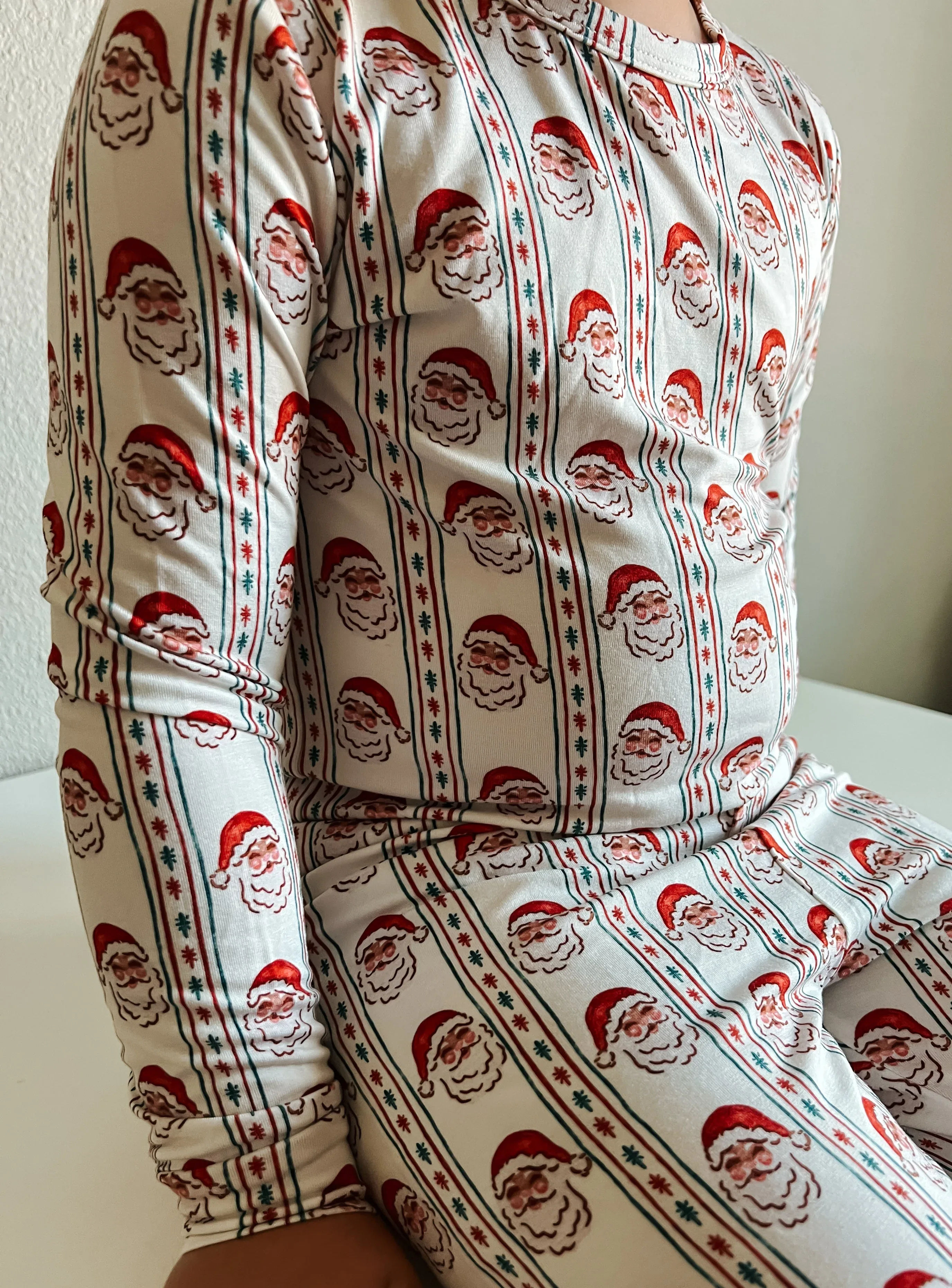 Vintage Santa Bamboo Christmas Pajamas - 2pc Set - Image 6
